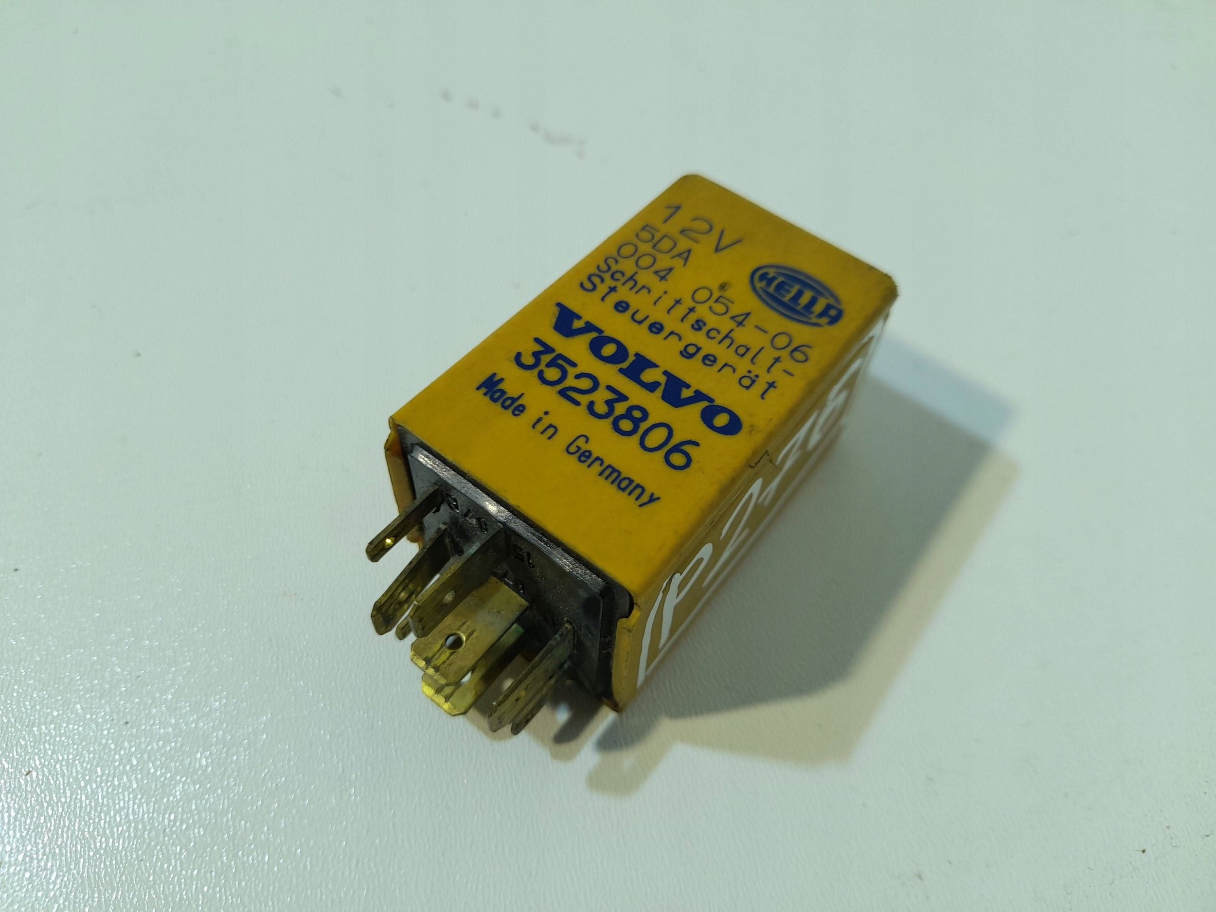 Volvo 740 relais 3523806 / 8 pin (P276)