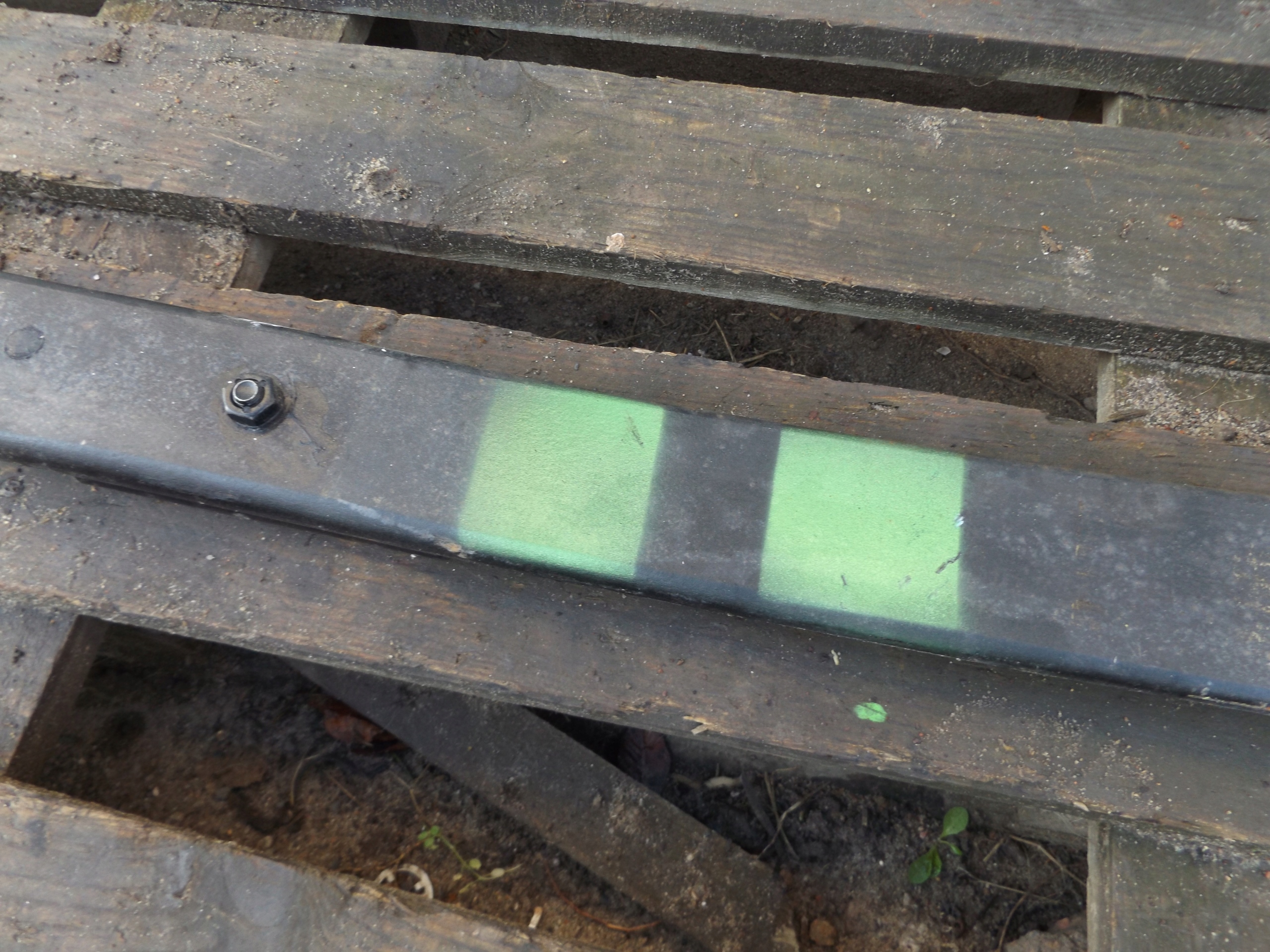 Dd7f9358406fa95eb1dd0e28364f