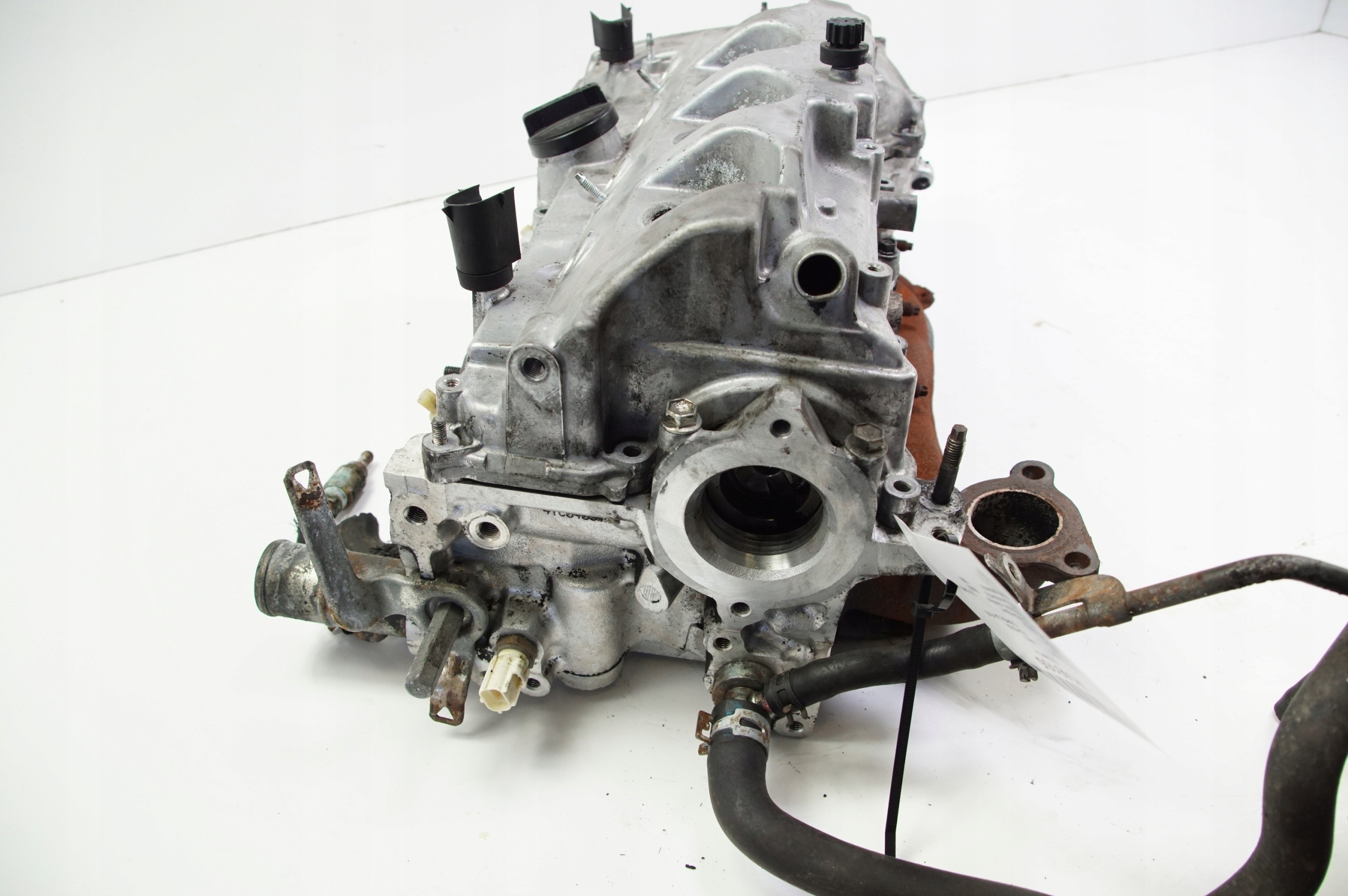 testata 2.0 D4D TOYOTA COROLLA E15