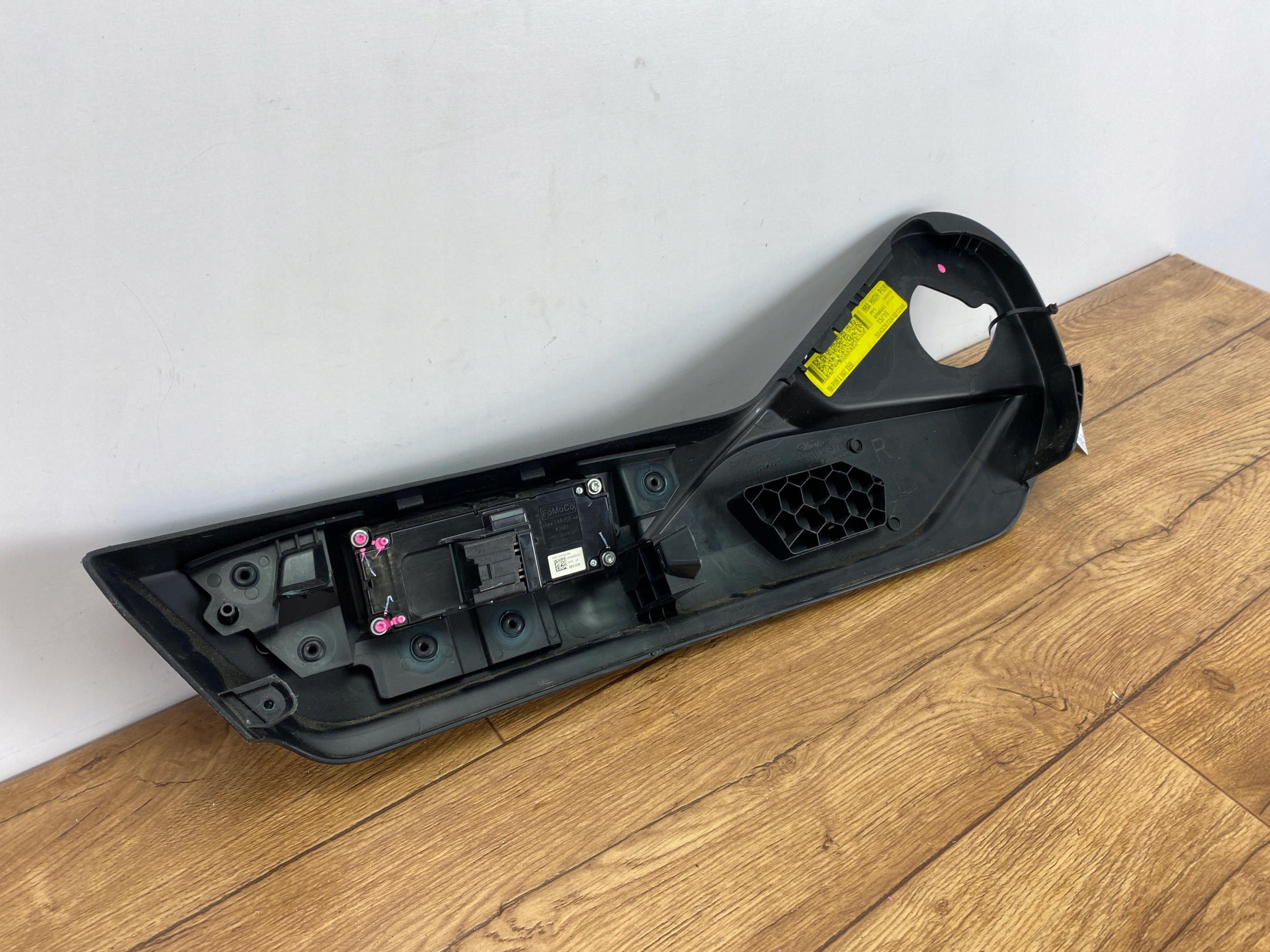 right cover side side seat Ford Mustang VI 2015+ USA
