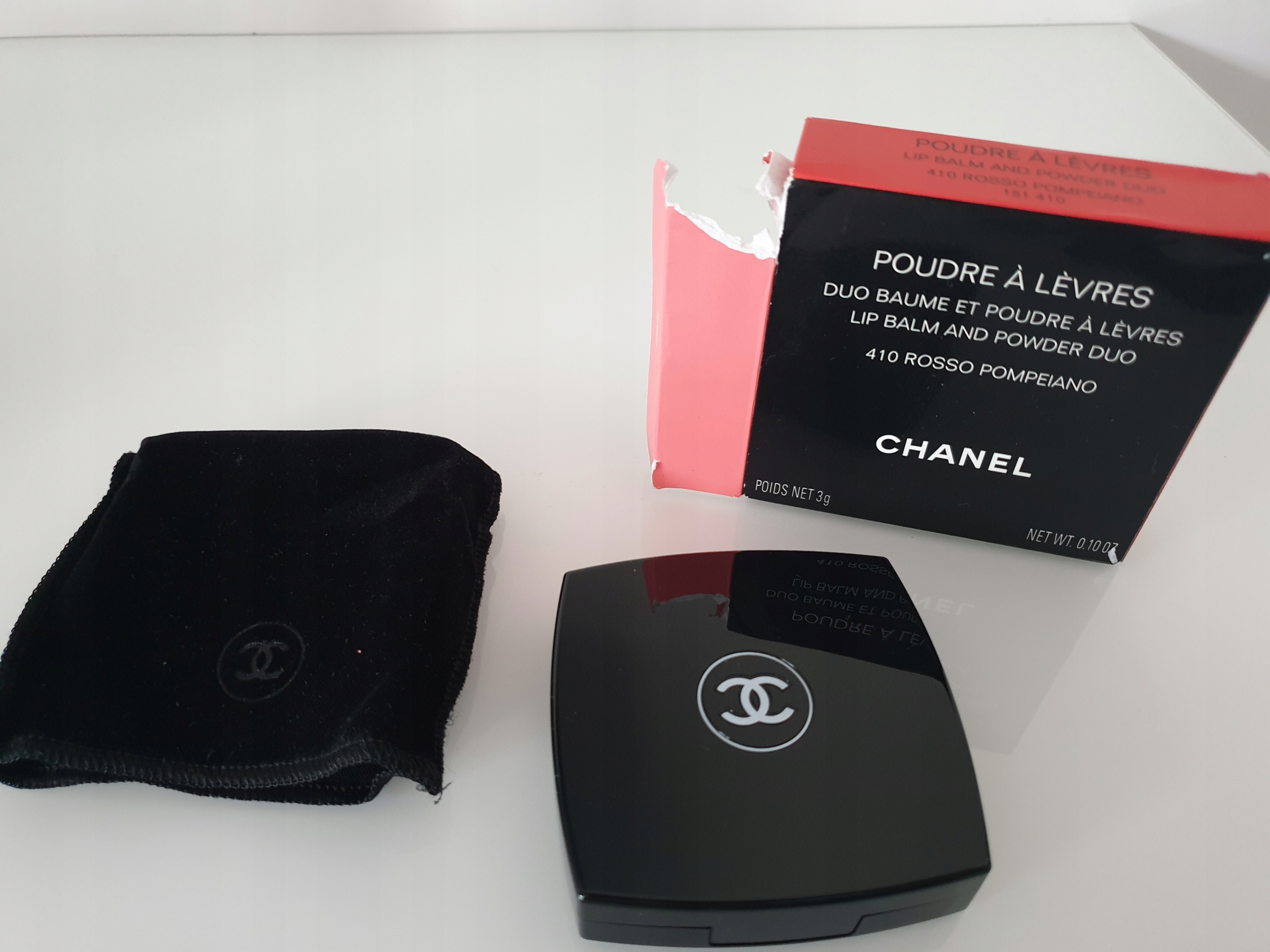 CHANEL NEAPOLIS: NEW CITY SPRING SUMMER 2018 COLLECTION FEATURE