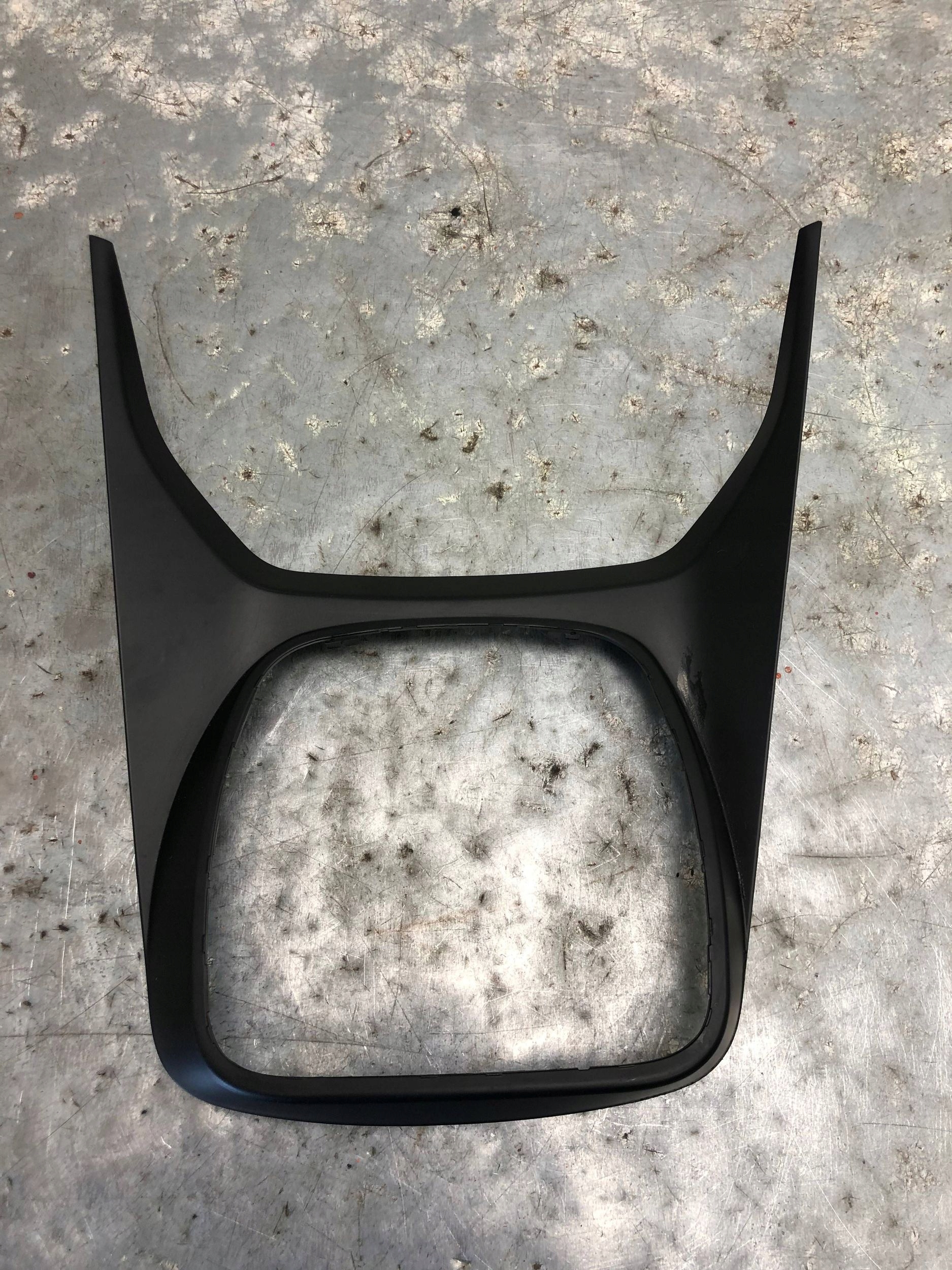 frame DEKOR TUNELU FORD KUGA MK2 AM51-R044H83-AGW