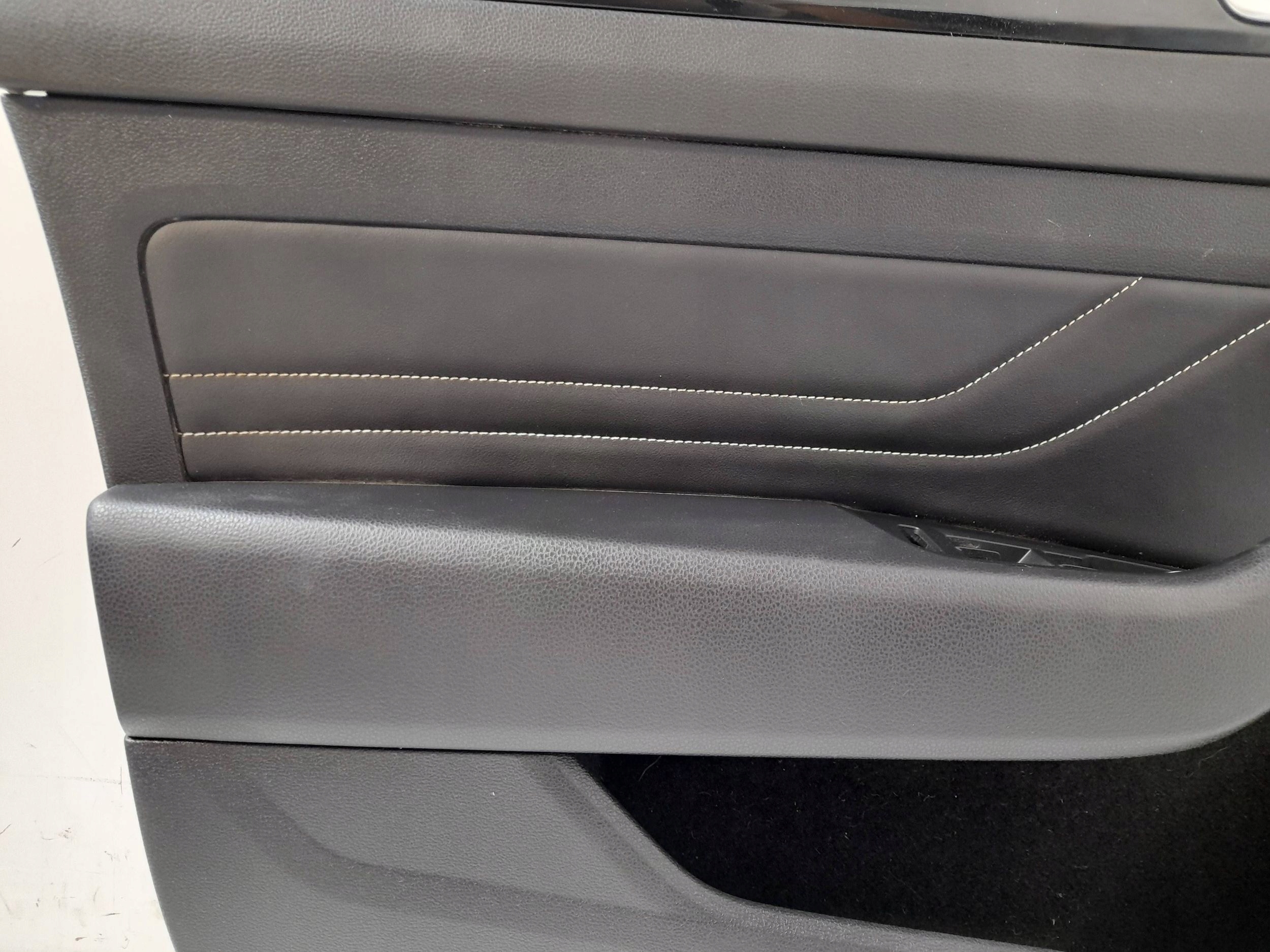 Volkswagen Arteon side front left 3G8.867011 (ET155)