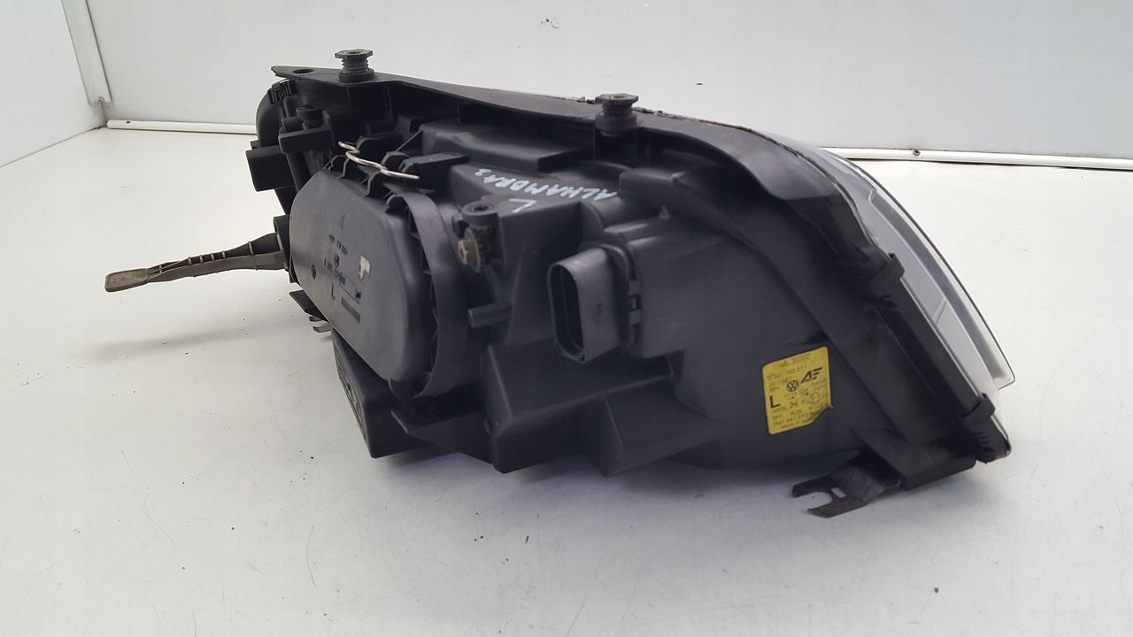 light front front left Seat Alhambra