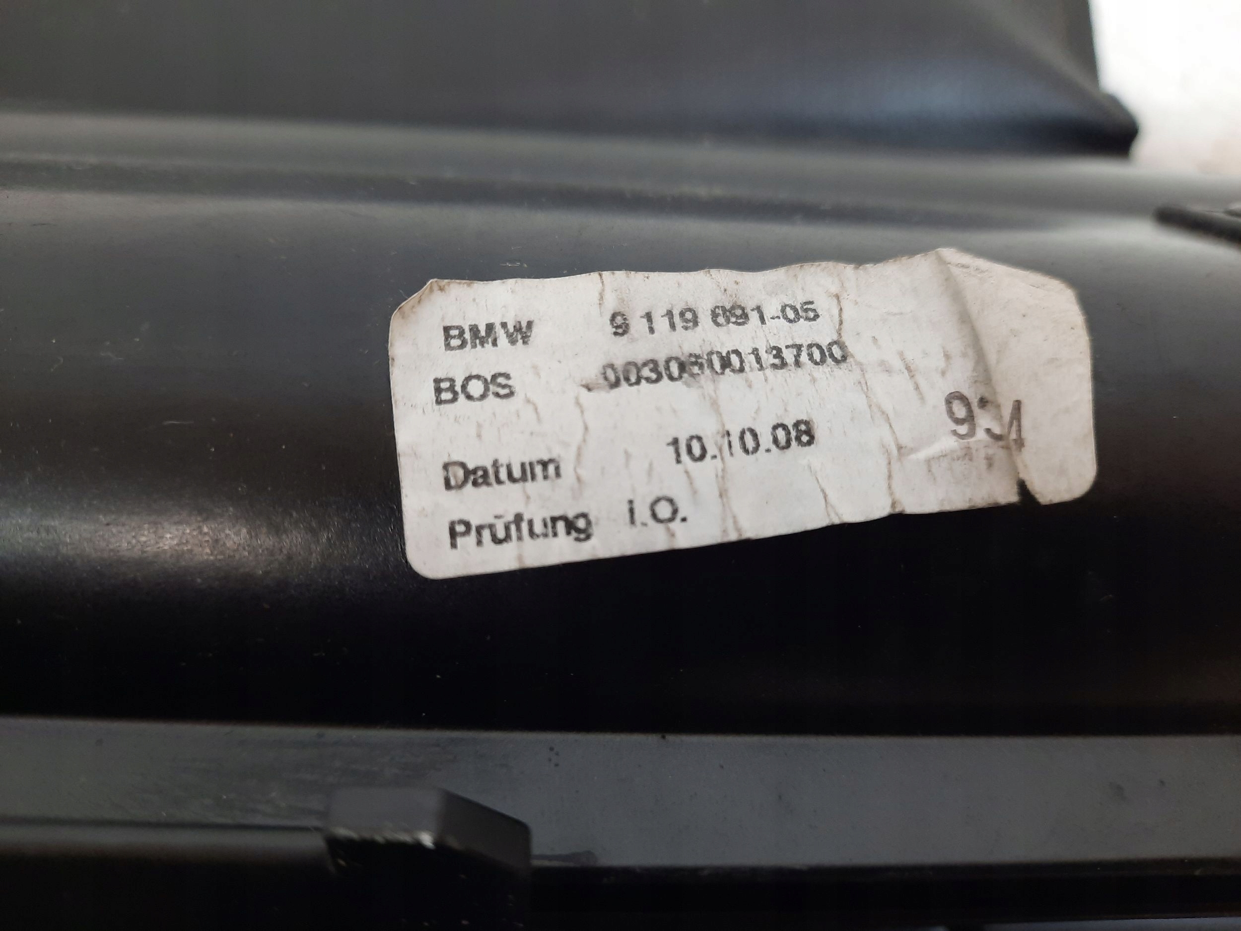 2005 BMW 5 E60 E61 ролета багажника
