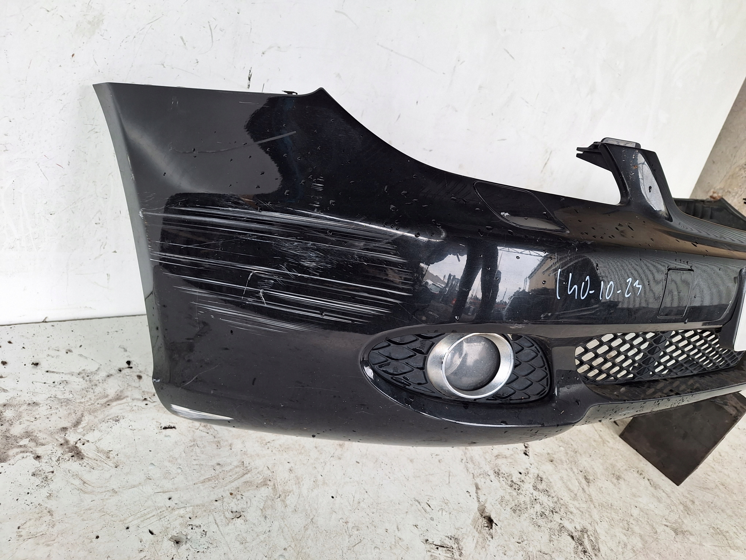 MERCEDES CLS W219 04-08 bumper + XENON