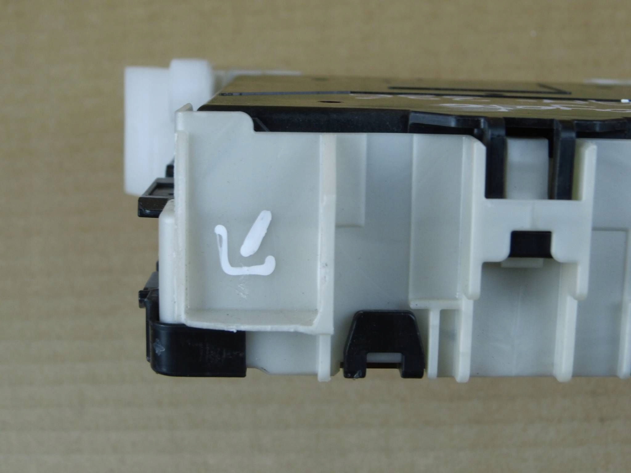 Toyota Corolla E21 Unité commande confort 89221-02A60 82730-1A020-A