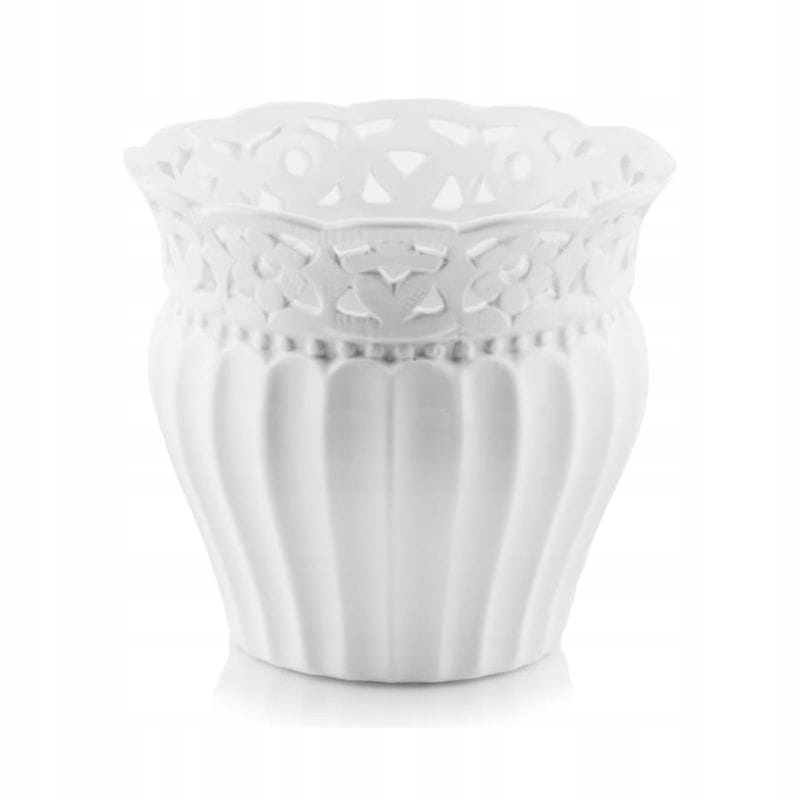 

Dekoracyjna biała osłonka na doniczkę ażurowa 15