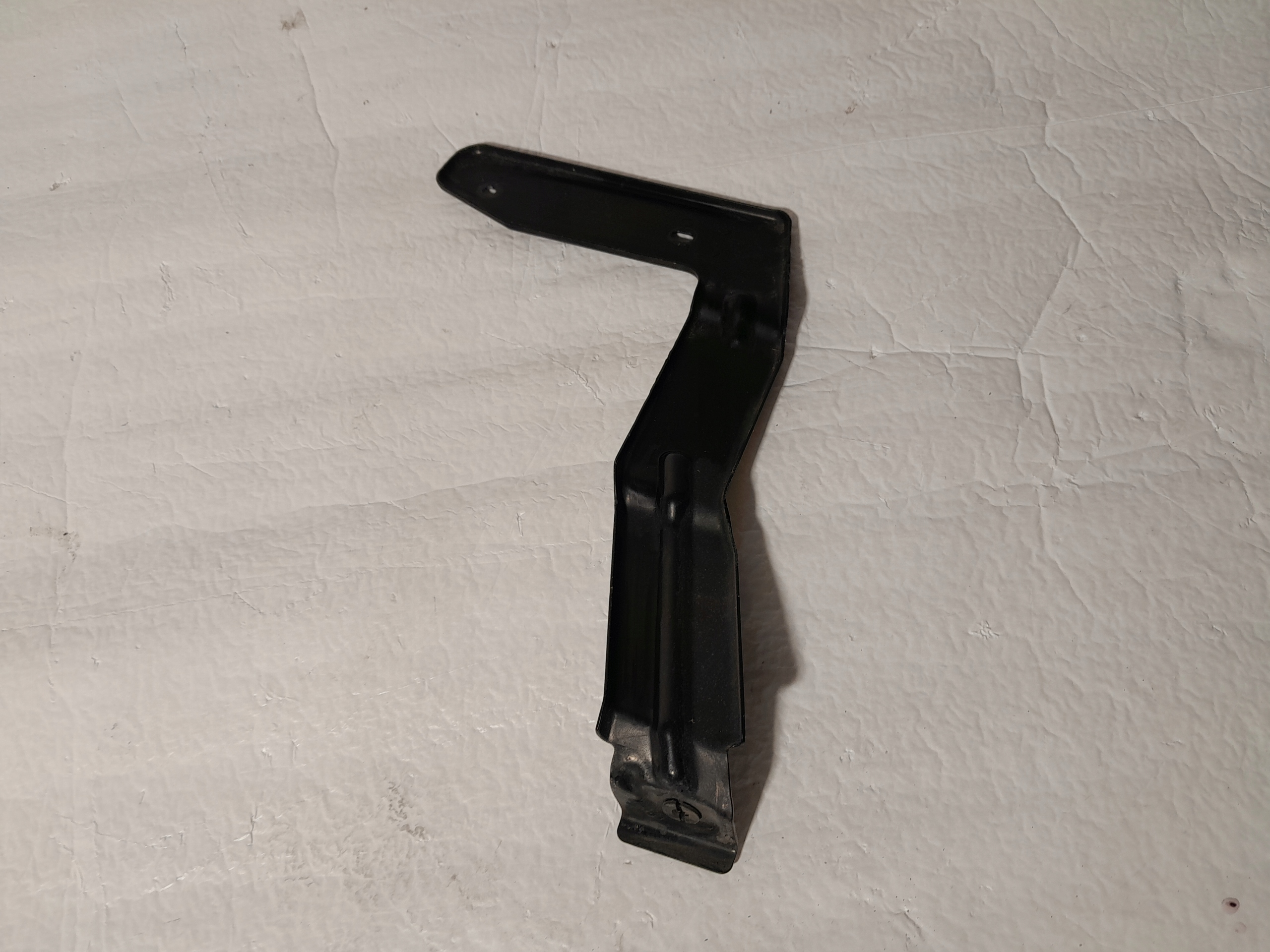 AUDI A4 B9 LIFT Berline Support Support plaque Pare choc Arrière 8W5807330A