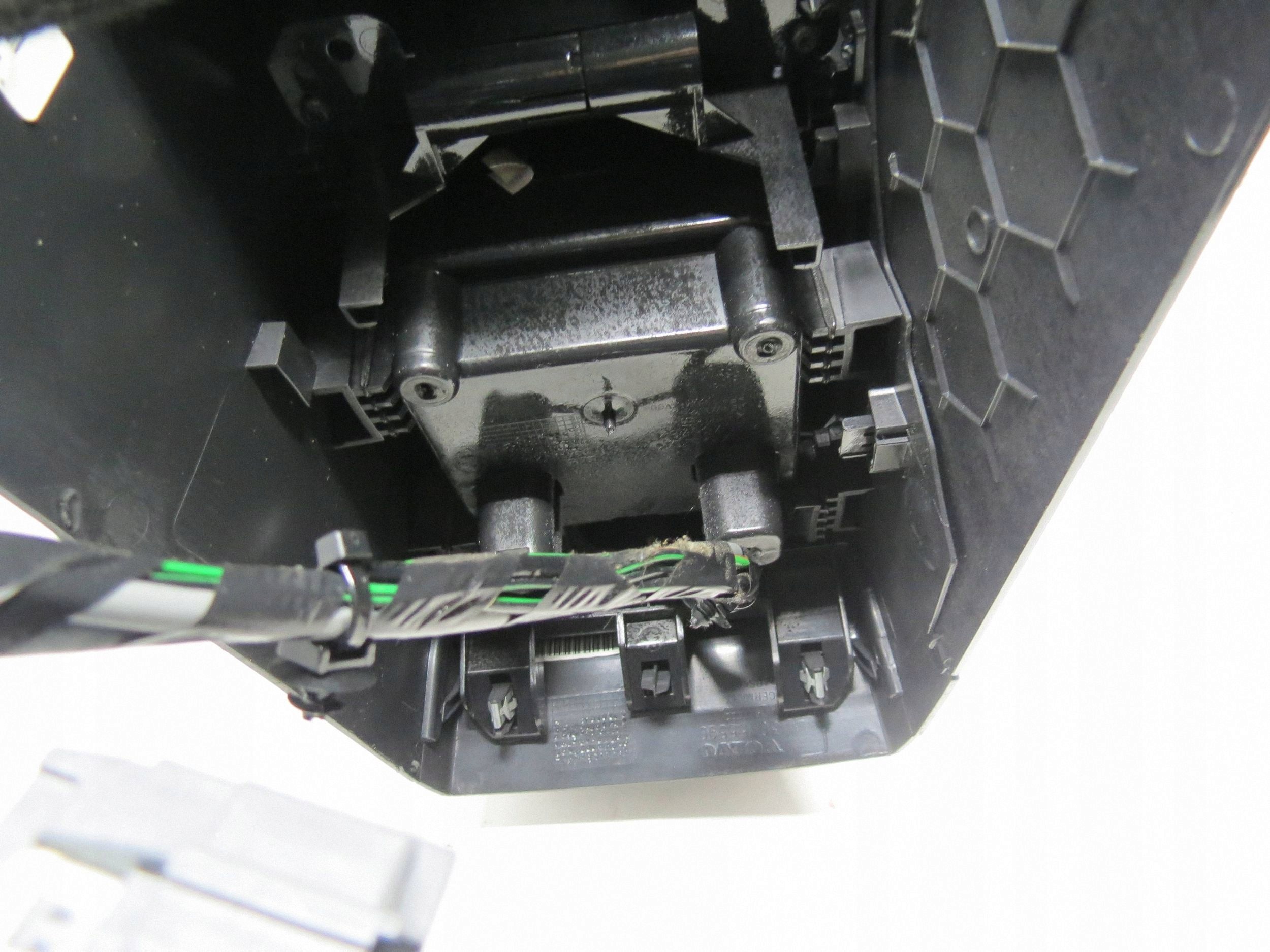 armrest TUNEL passenger compartment central VOLVO V60 and S60 II 30755596