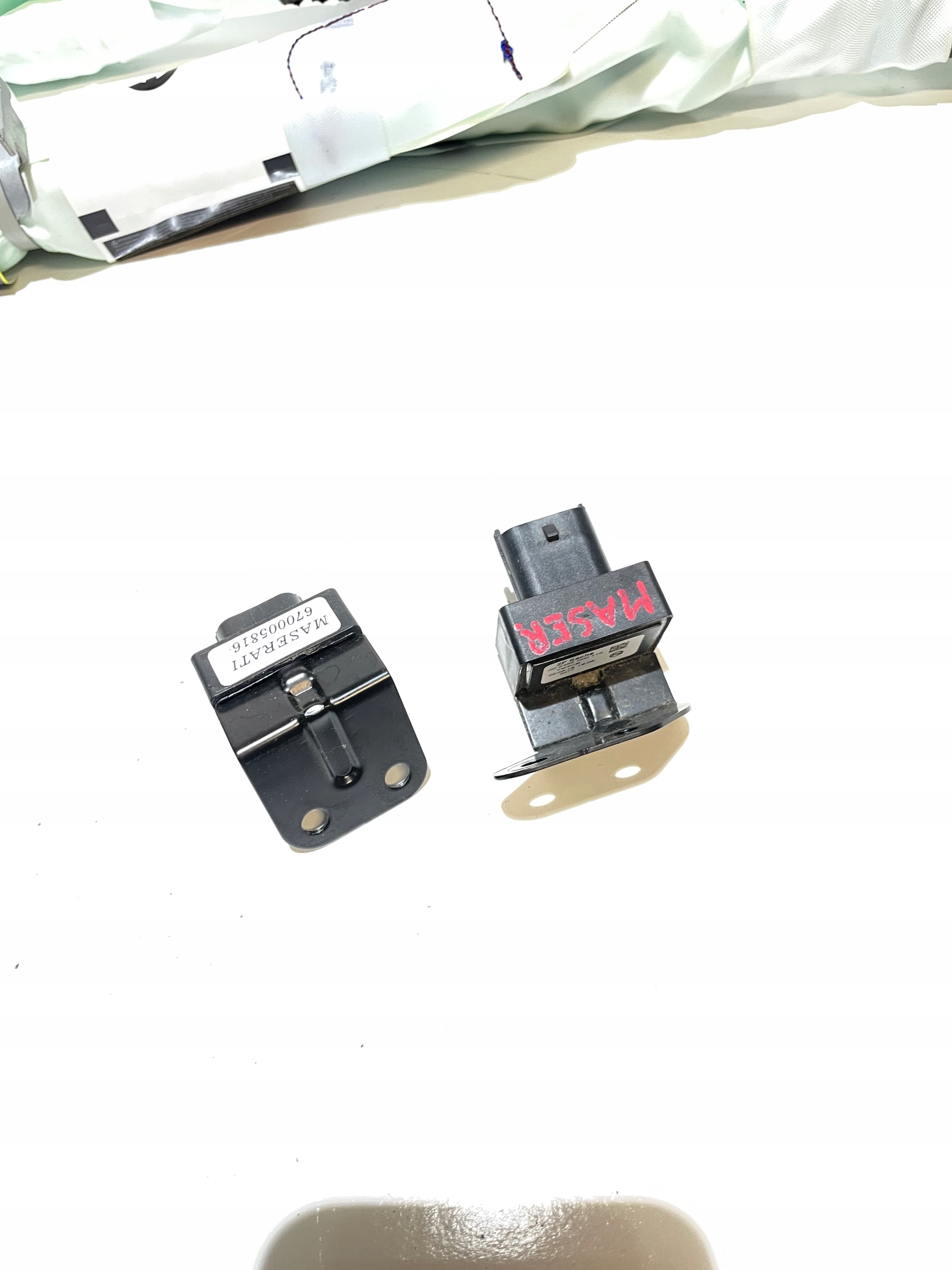 MASERATI LEVANTE SENSOR 670005816