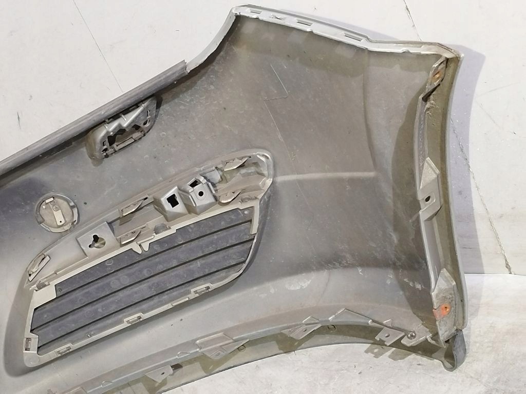 Opel Astra III H 3 nárazník předek přední Z167