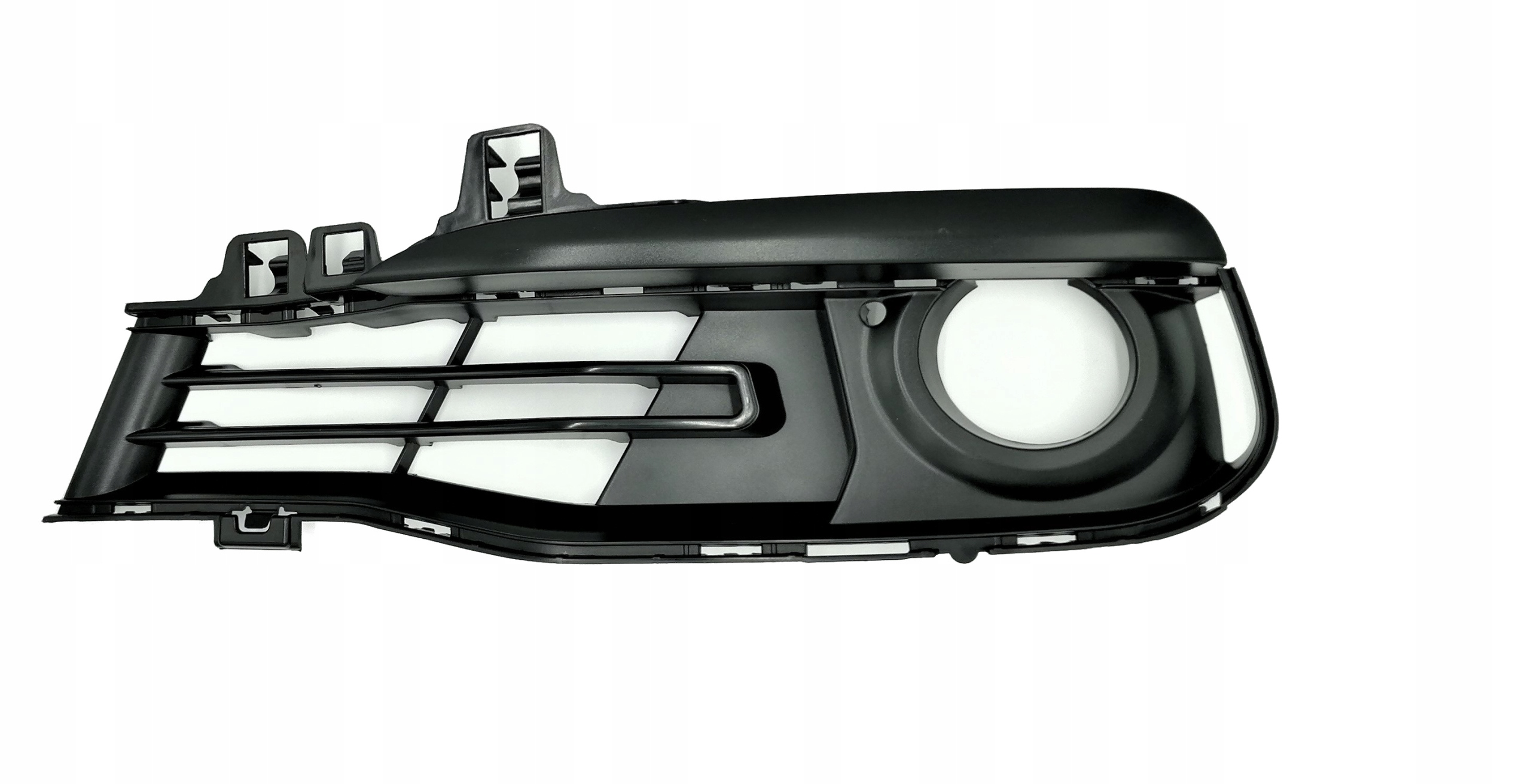 51117396877 - BMW 3 f30 F31 крышка гриля, воздухозаборник, лево