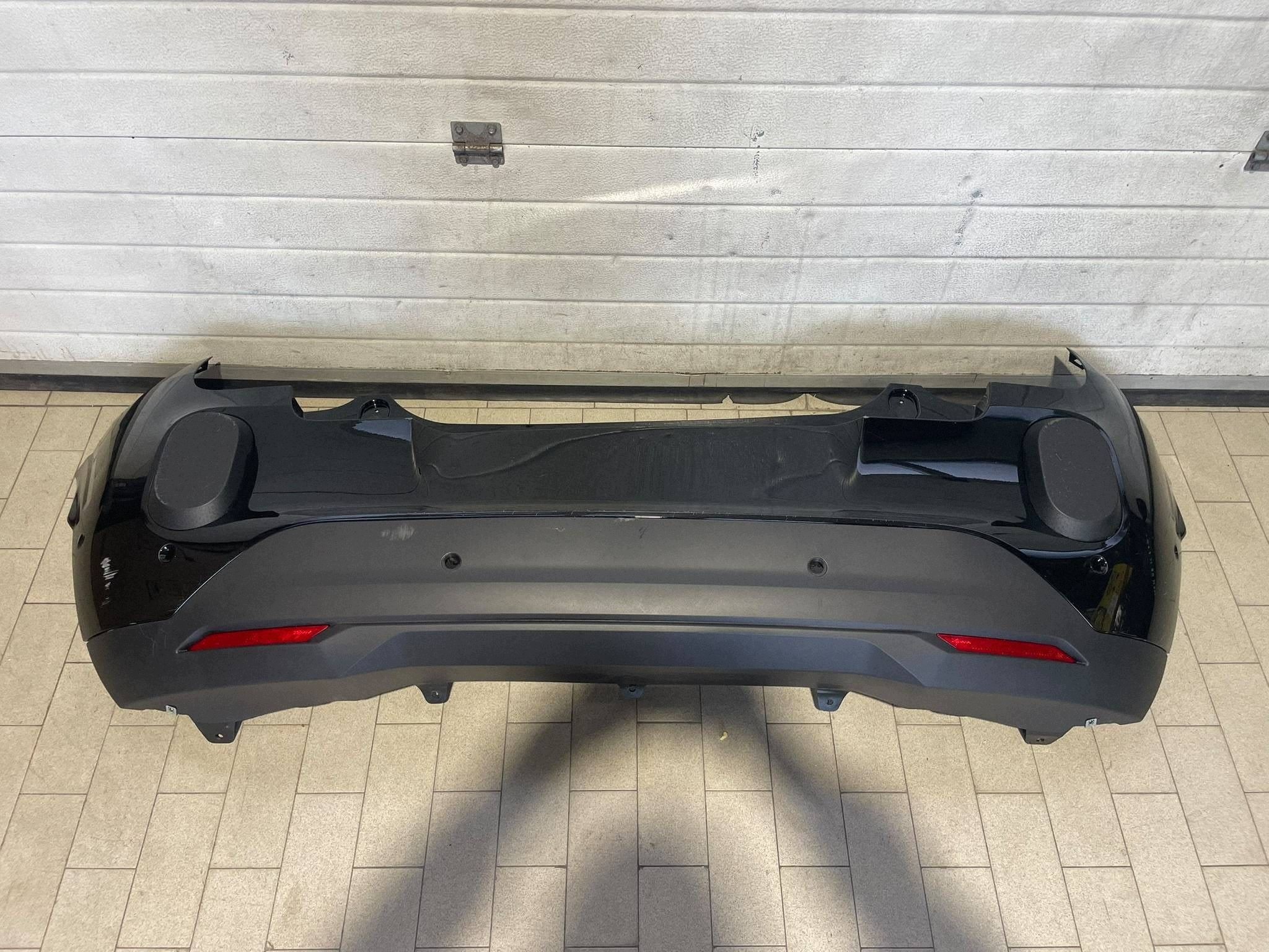stoßstange hinten heck Renault Twingo E-tech elektryk 2025r. TEGNE schwarzer