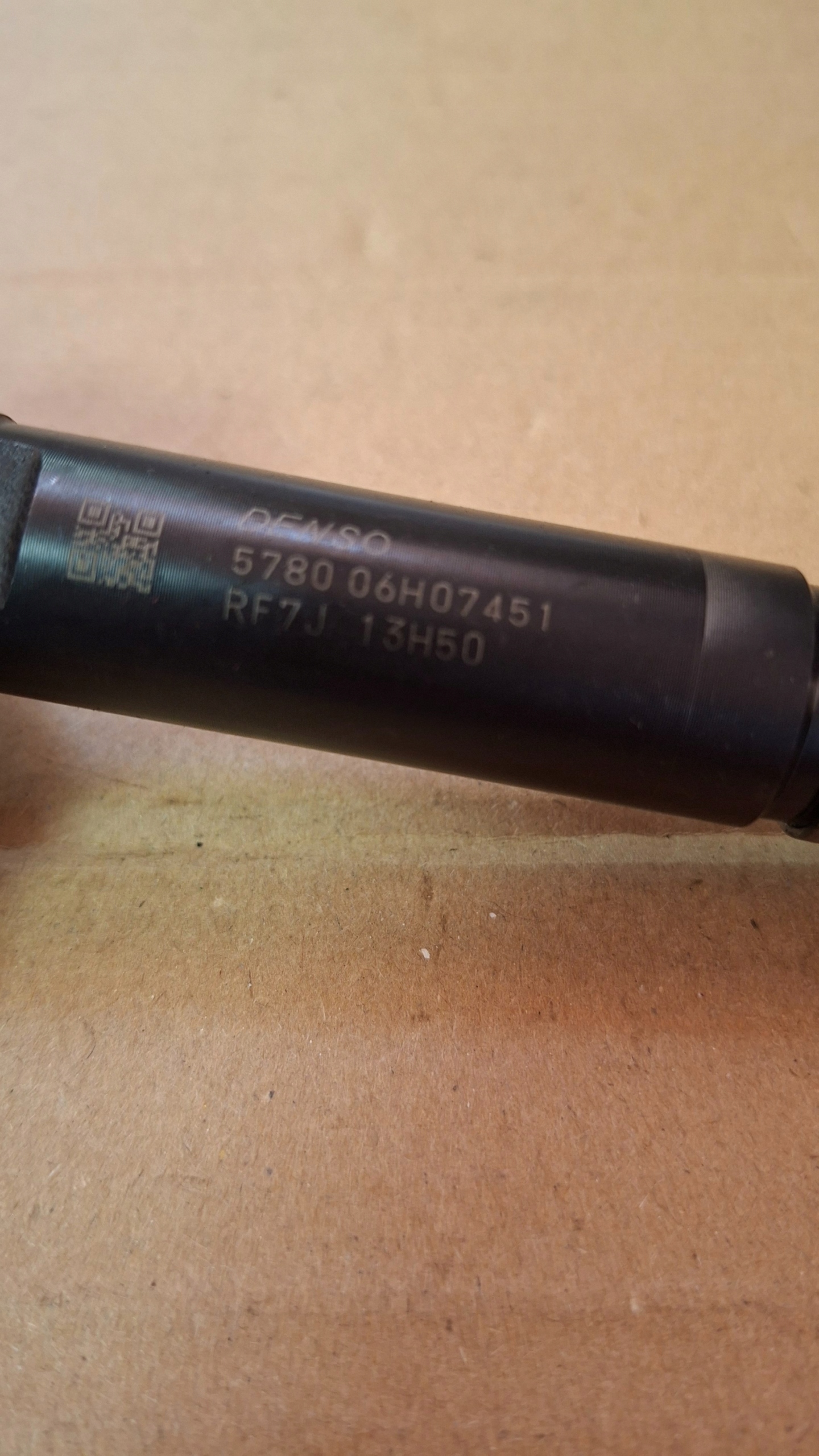 injector MAZDA 2.0CITD DENSO RF7J13H501 WYDRUK