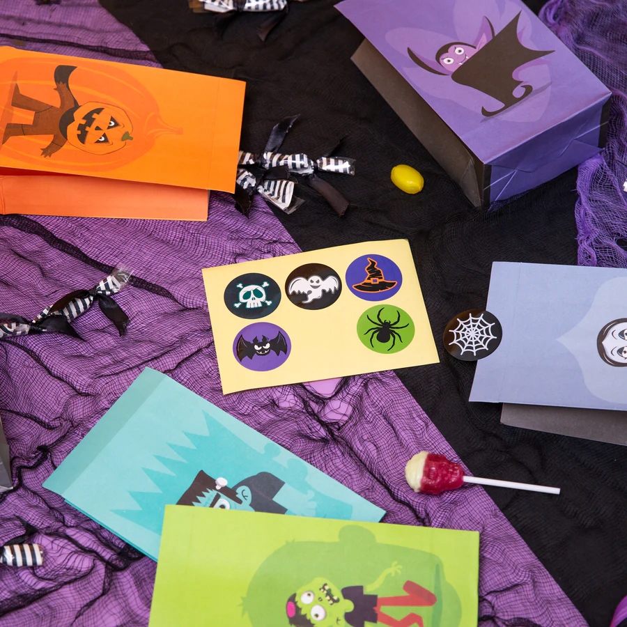 Torebki na cukierki słodycze Monsters Potwory Halloween 6 sztuk HAL-079B Kod producenta 5904610154892