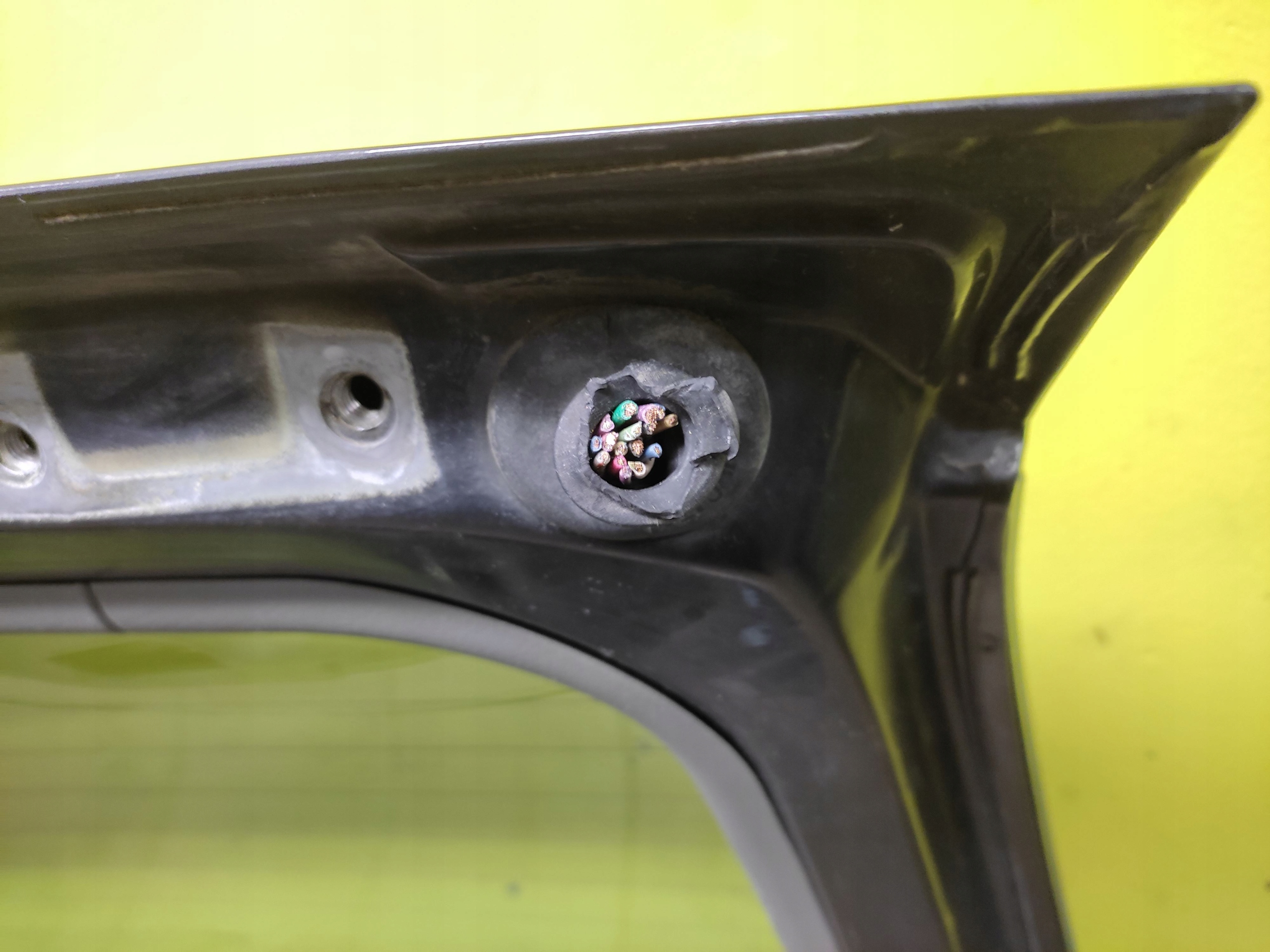 CHEVROLET REZZO rear trunk door boot LAKIER 87U