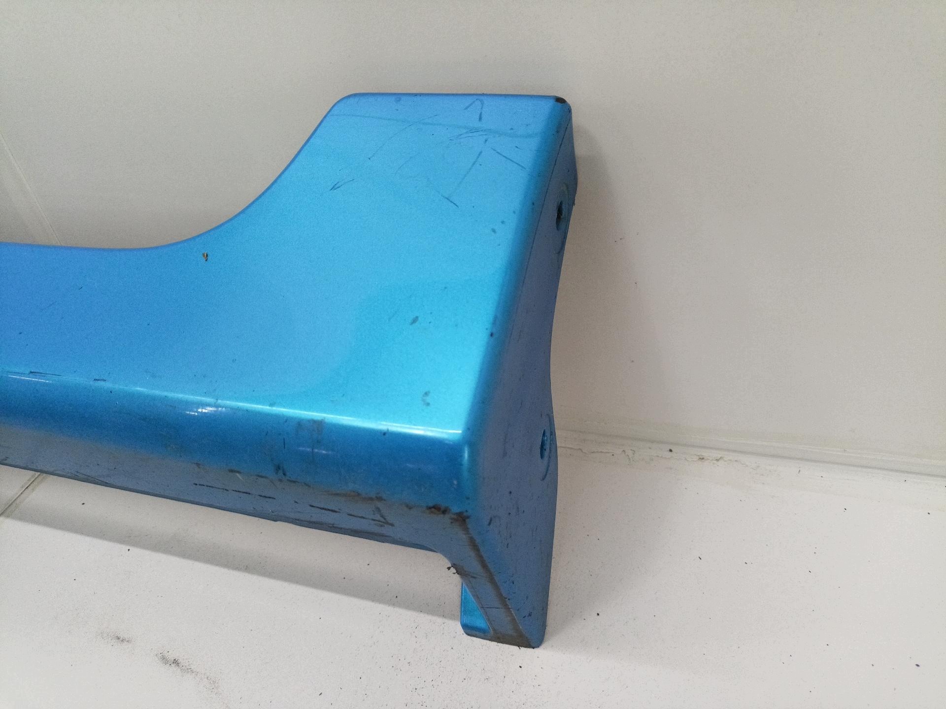 moulding threshold exterior right side Mazda 3 2 BL 2010 BBN5-51P41