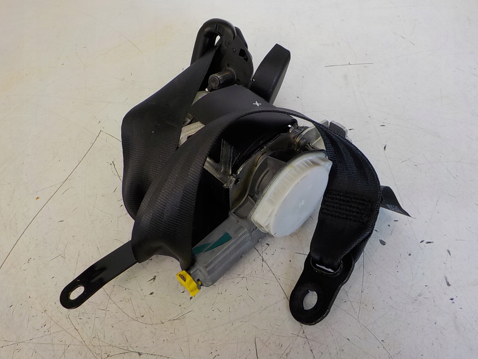 FORD FIESTA MK7 Gurten Sicherheits 8V51-A61294-CF