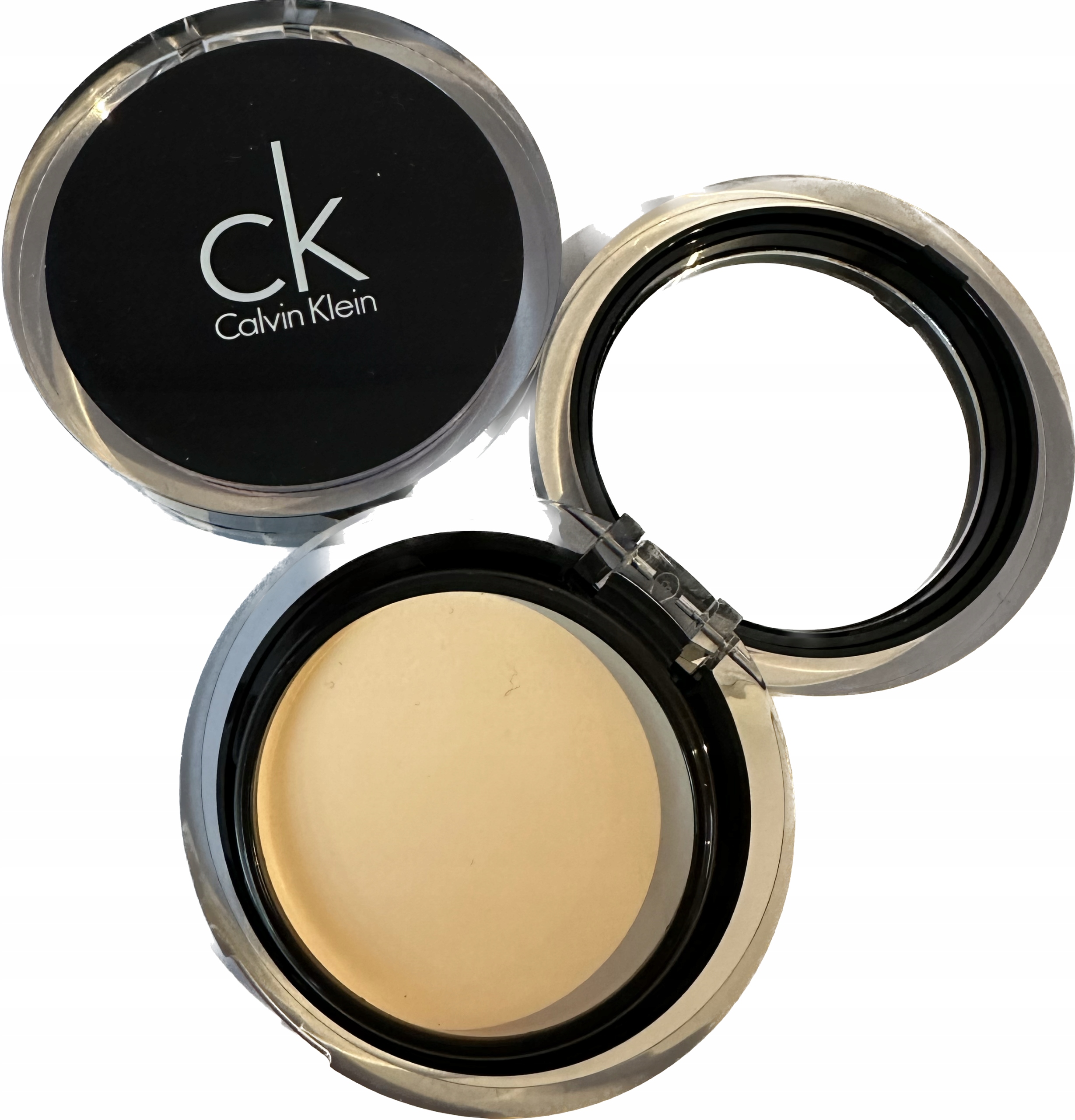 

Calvin Klein Kremowy Podkład w Kompakcie Parfait