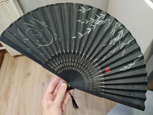 WACHLARZ JAPOŃSKI CHIŃSKI WZORY SKŁADANY PREZENT Waga produktu z opakowaniem jednostkowym 0.3 kg