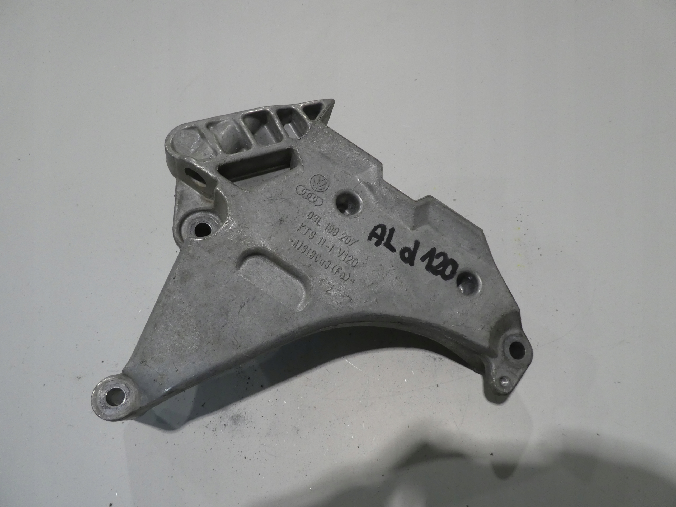 holder engine mount VW SKODA SEAT 03L199207