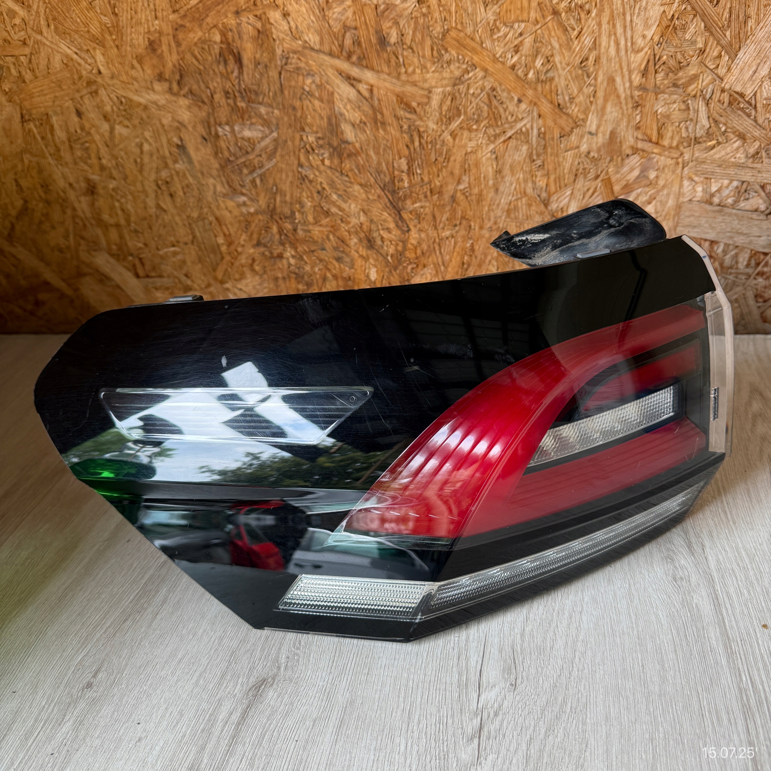 light rear left VW VOLKSWAGEN TAIGO 2G7945095