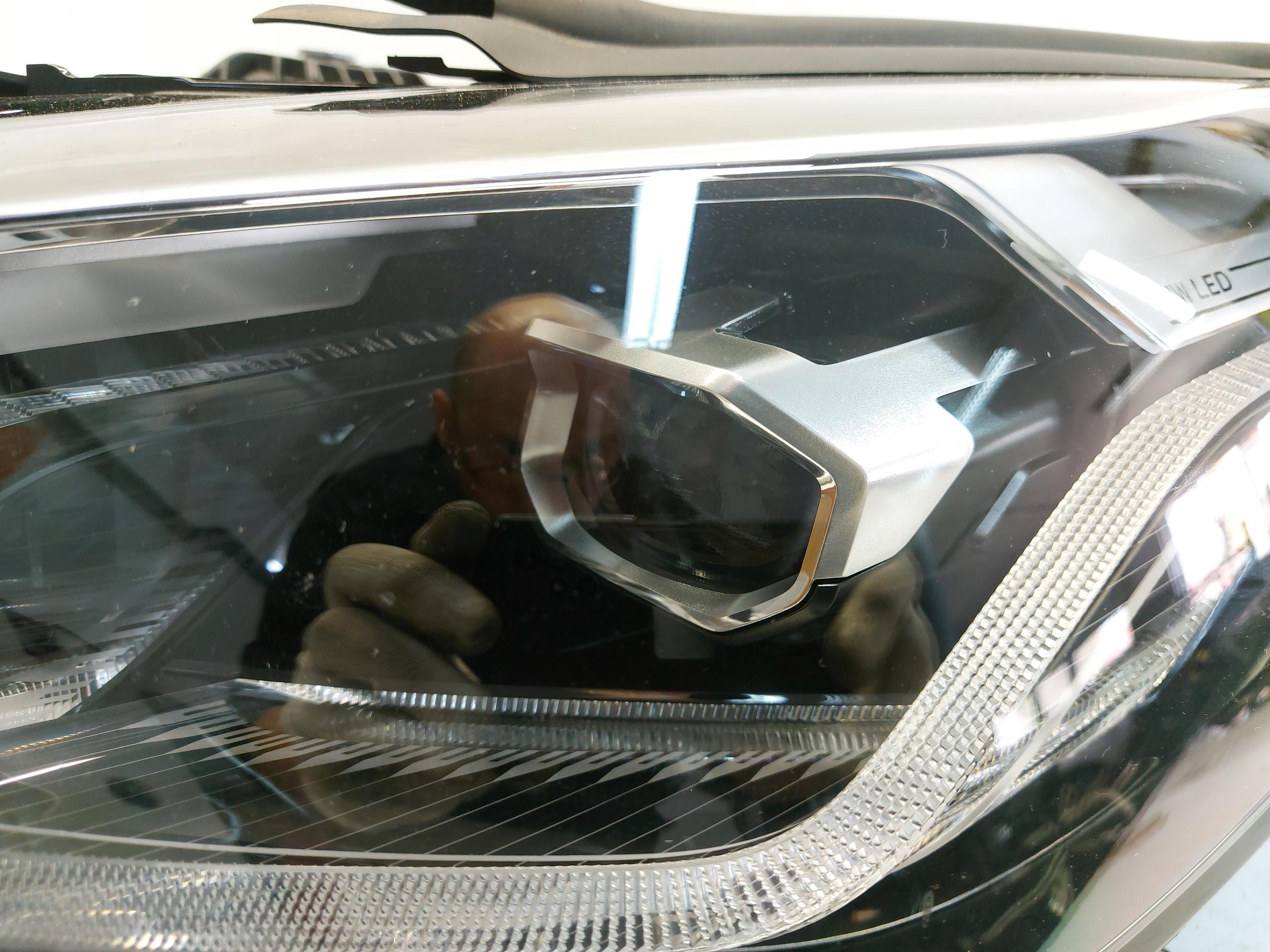 BMW U06 220d light left front RHD UK 5A42251