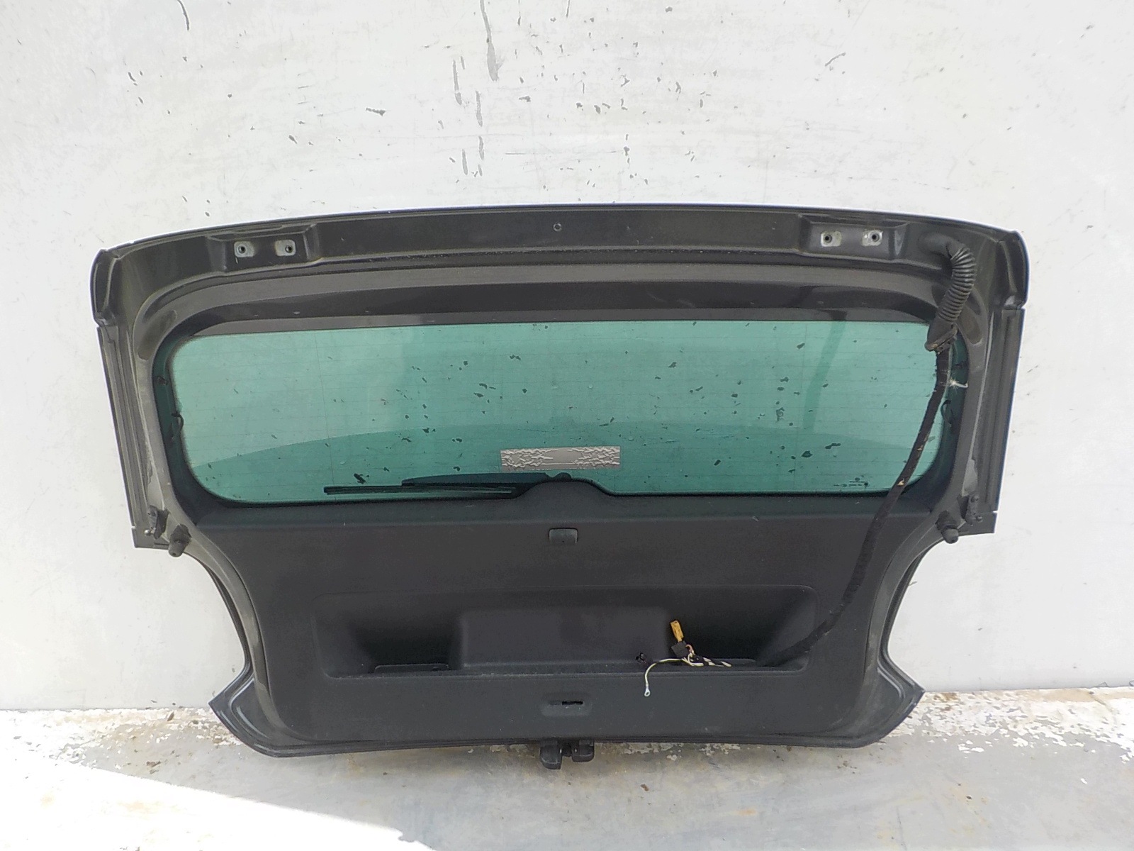 570 VOLKSWAGEN POLO V 6R 6C 09-14 boot door rear