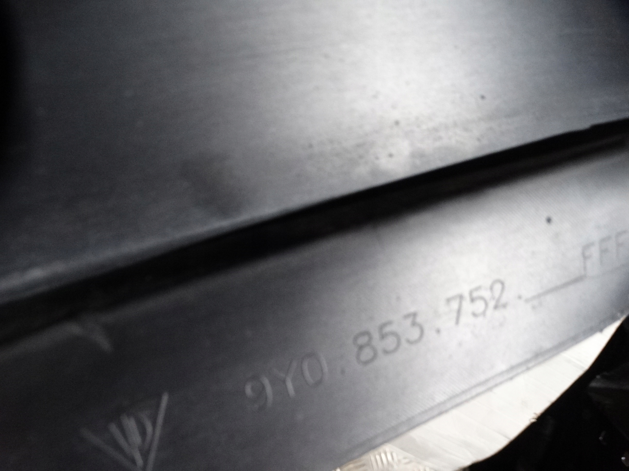 moulding threshold right PORSCHE CAYENNE 9Y 1