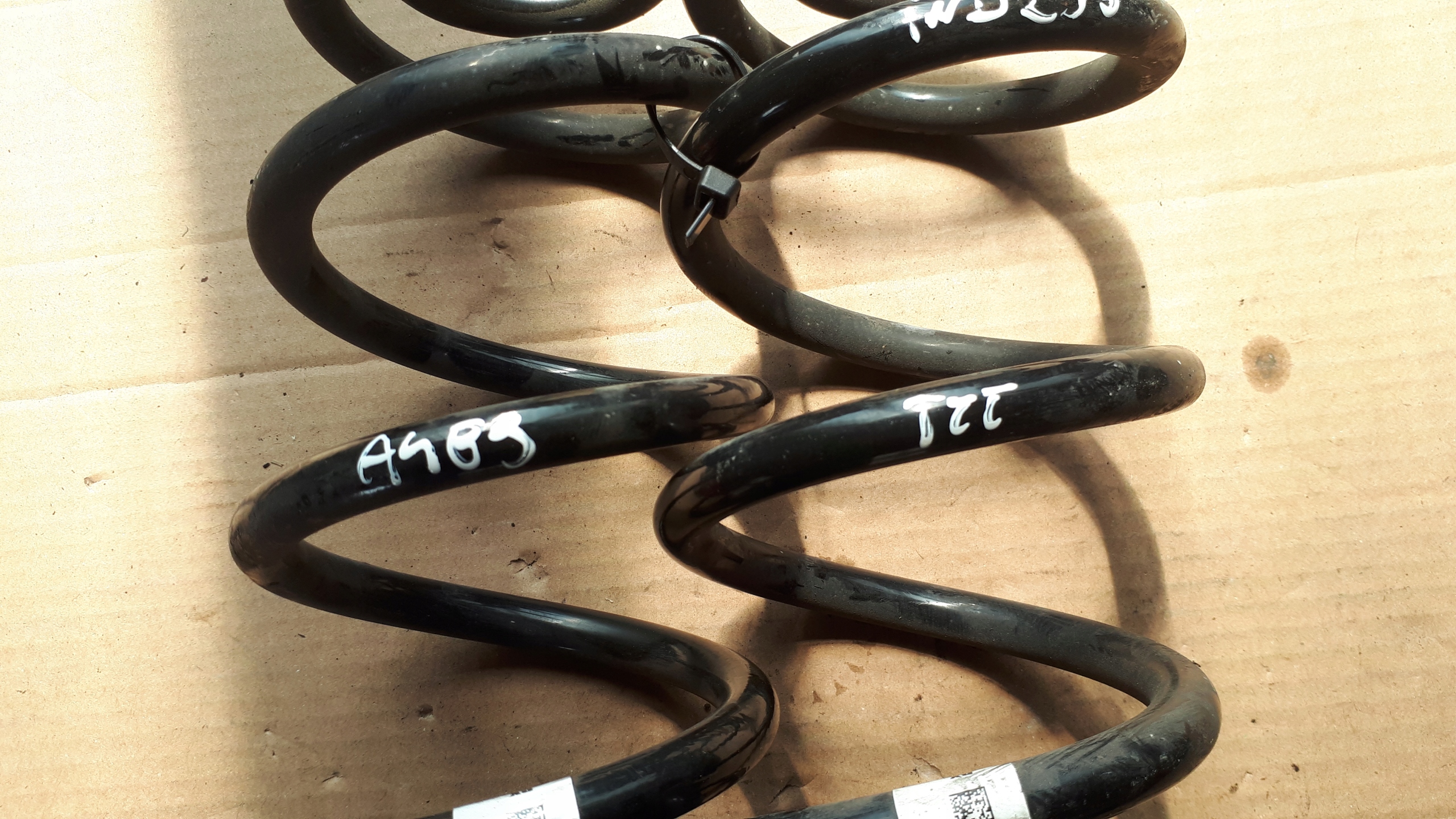 A4 B9 8W spring springs rear part SLINE 2X A5 8W