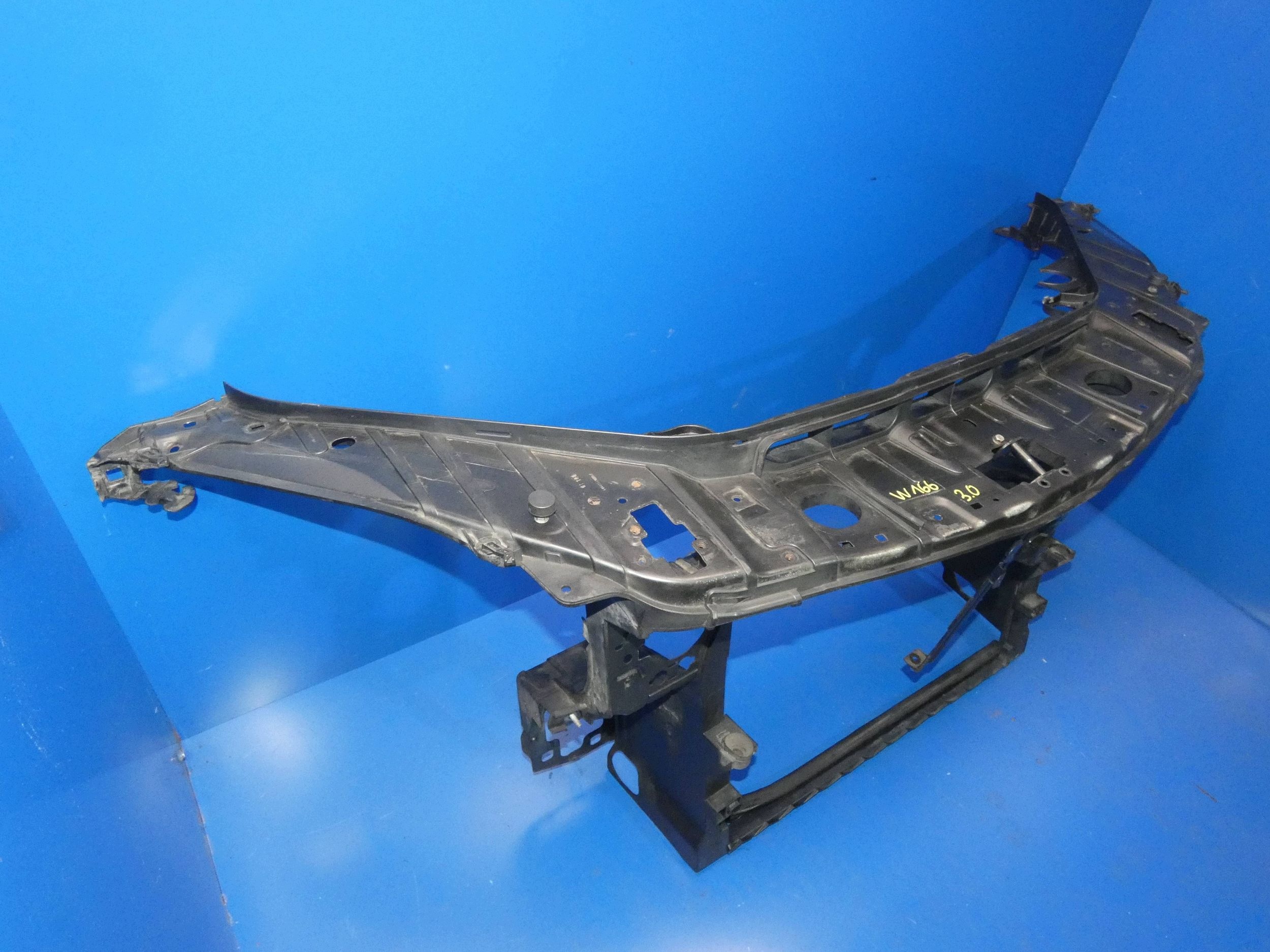 MERCEDES ML W166 support panel for radiators pillar iron sider front