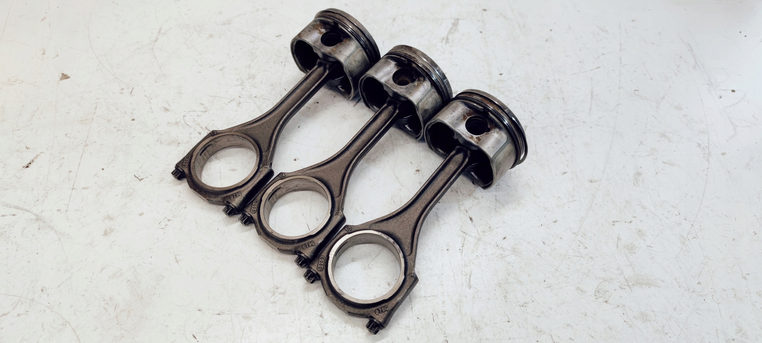 PISTON + BIELLE AUDI S4 A6 4.2 BBK BAT 079G 84L89
