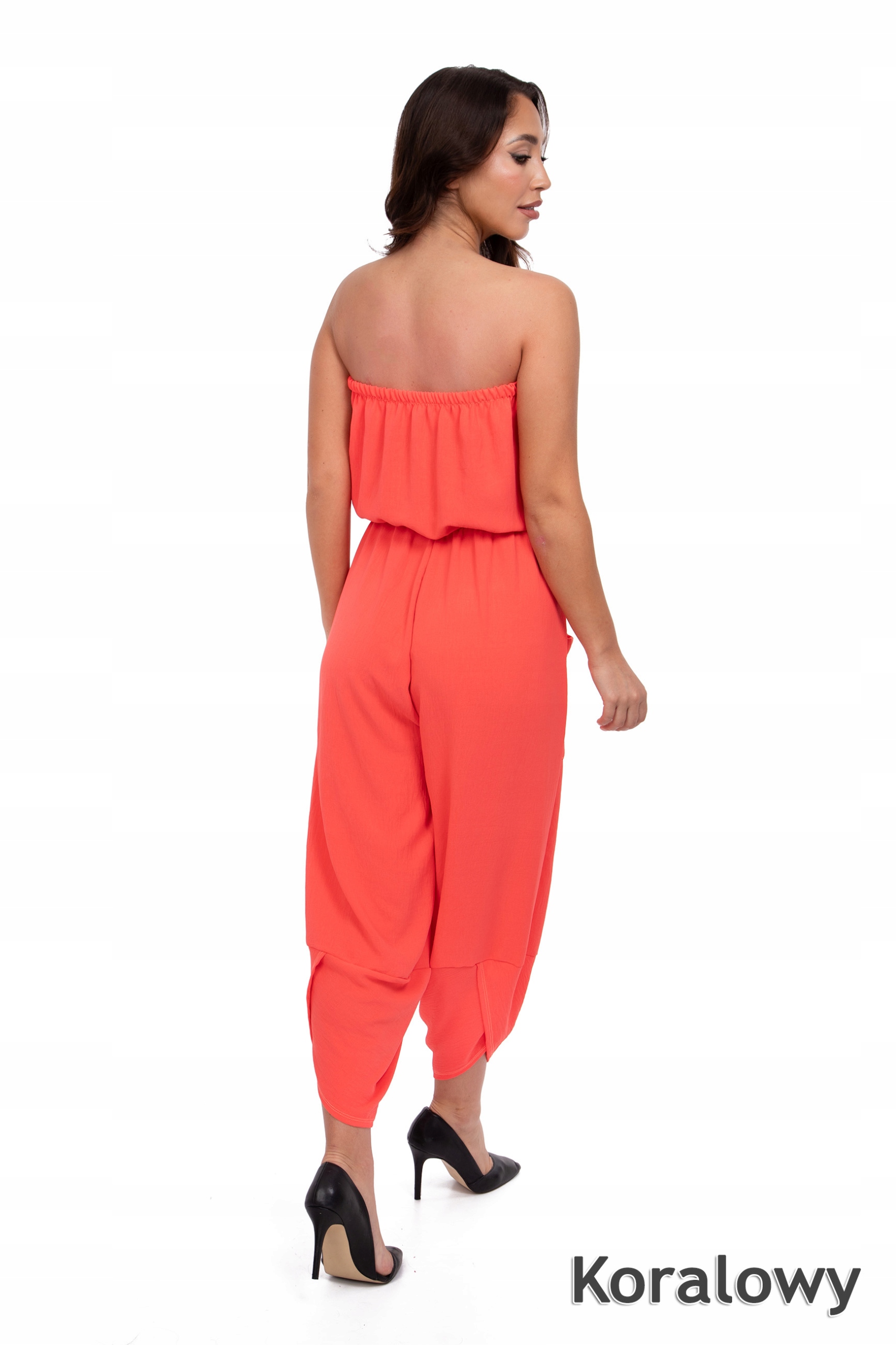 319_XL_LETNI ZWIEWNY LUŹNY ELEGANCKI KOMBINEZON ODKRYTE RAMIONA Rozmiar XL