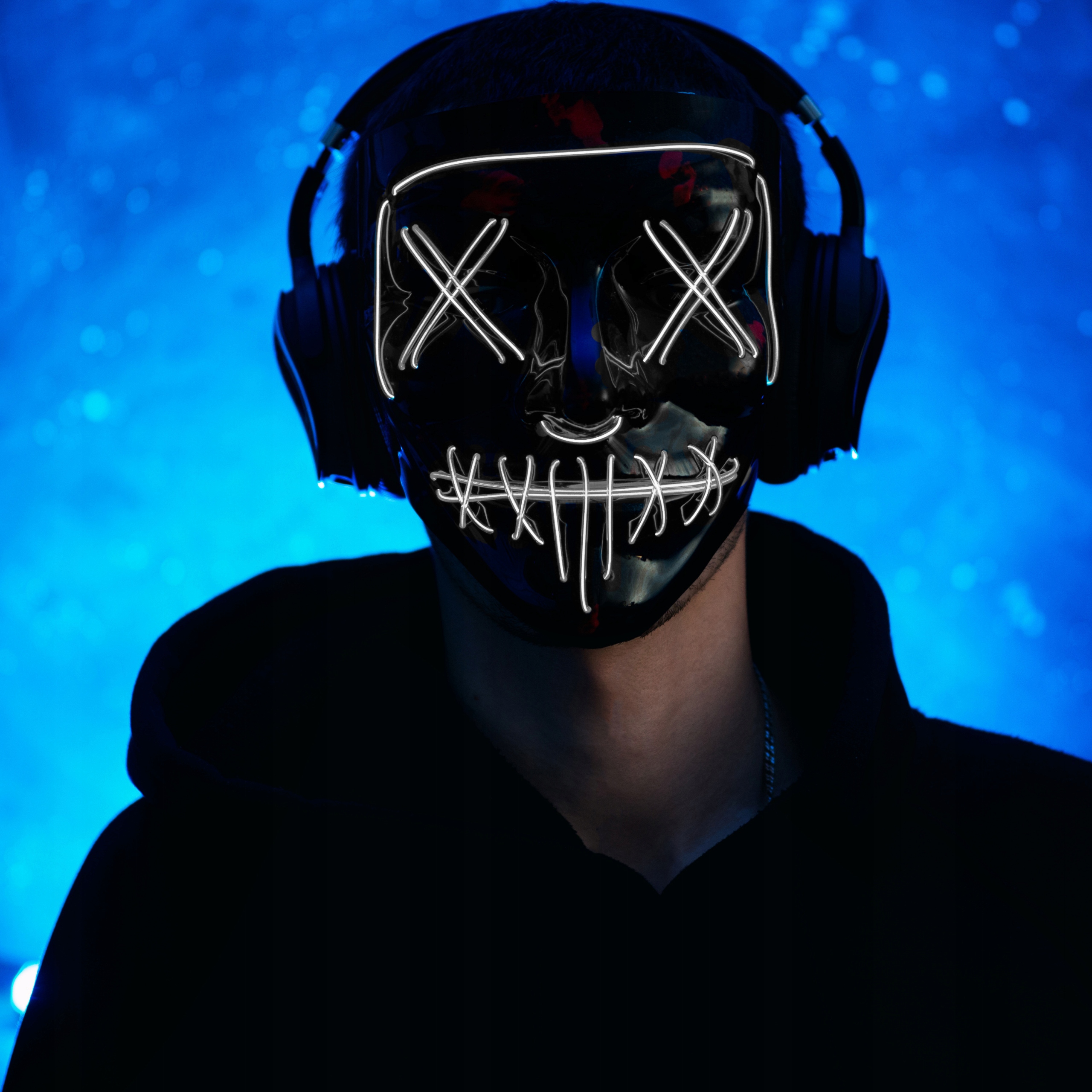 MASKA LED ŚWIECĄCA LEDOWA HALLOWEEN IMPREZA PURGE Kolor dominujący czarny