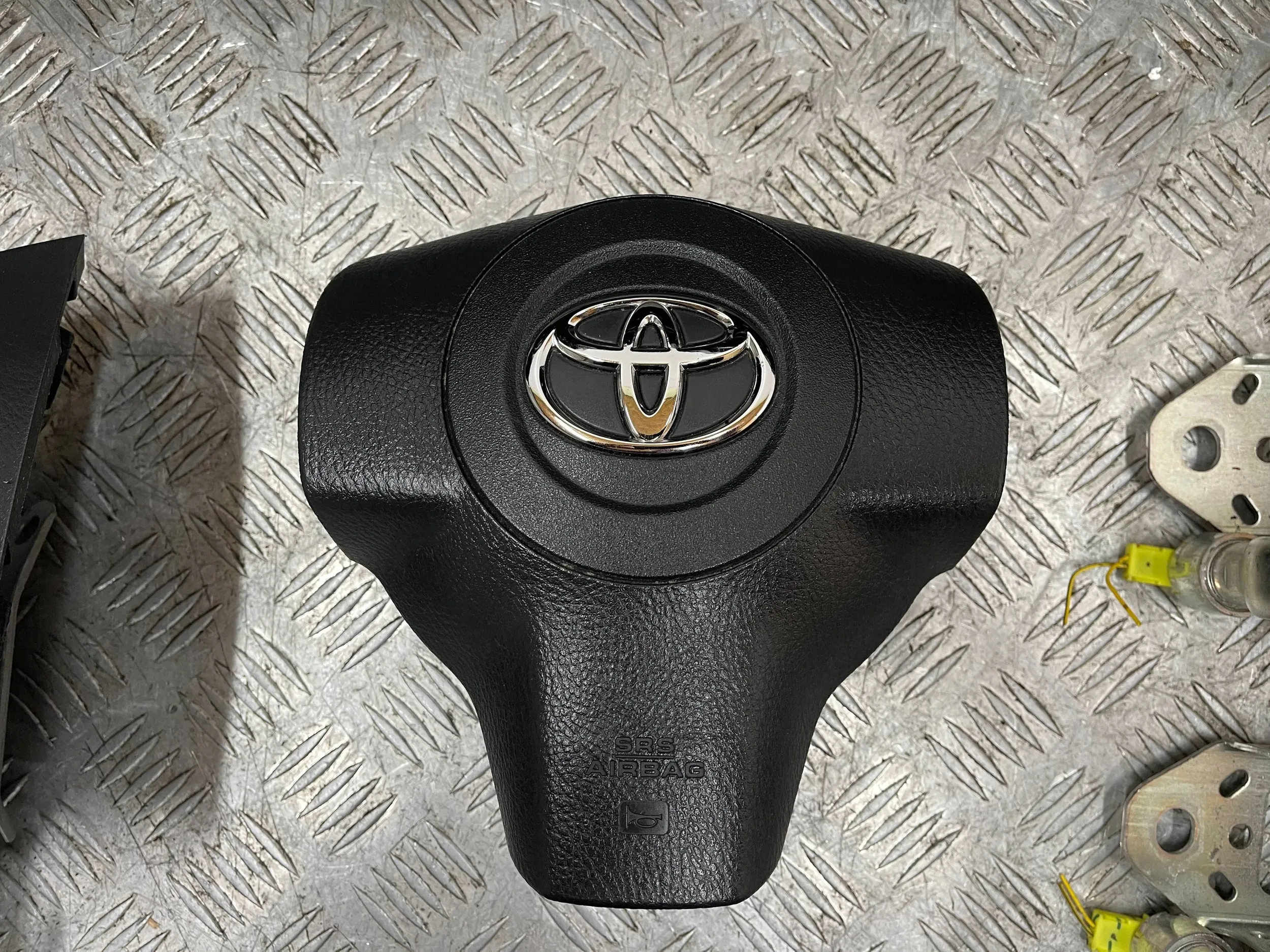 торпеда консоль Подушки безопасности ремни TOYOTA RAV4 III 3 06-09