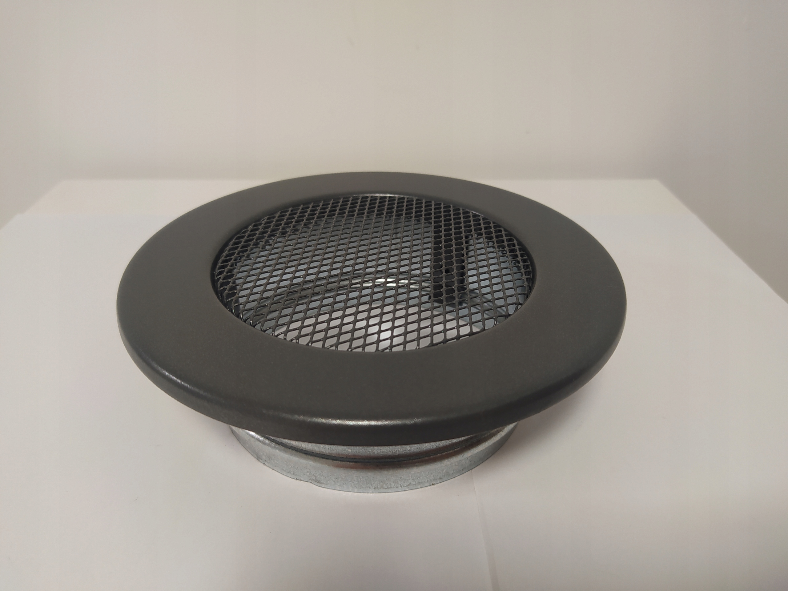 KRATKA OKRĄGŁA GRAFITOWA FI 100 KOMINKOWA SZARA metalowa z siatką kominka Kod producenta FI/100G