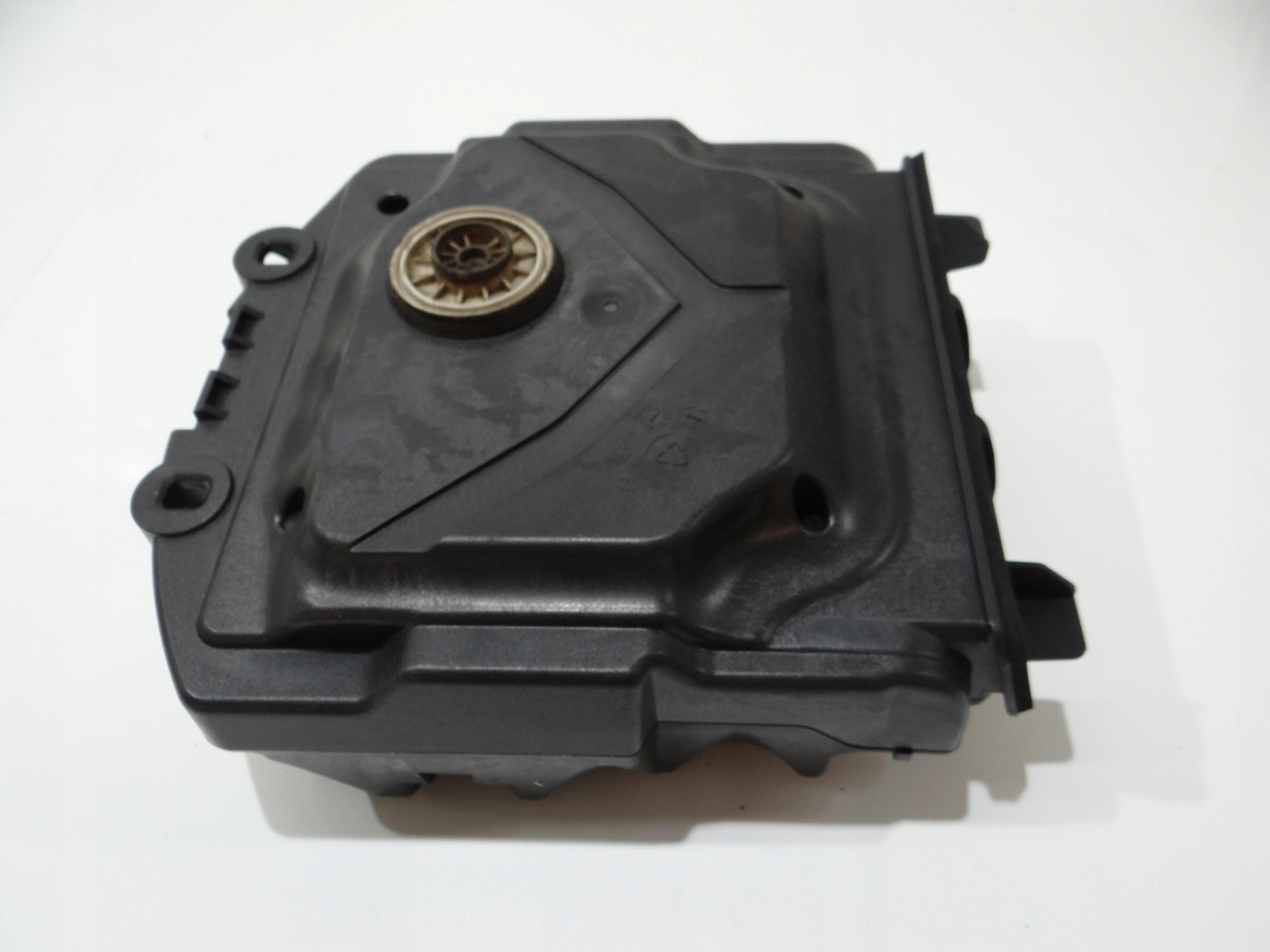 speaker SUBWOOFER left BMW F07 9225831