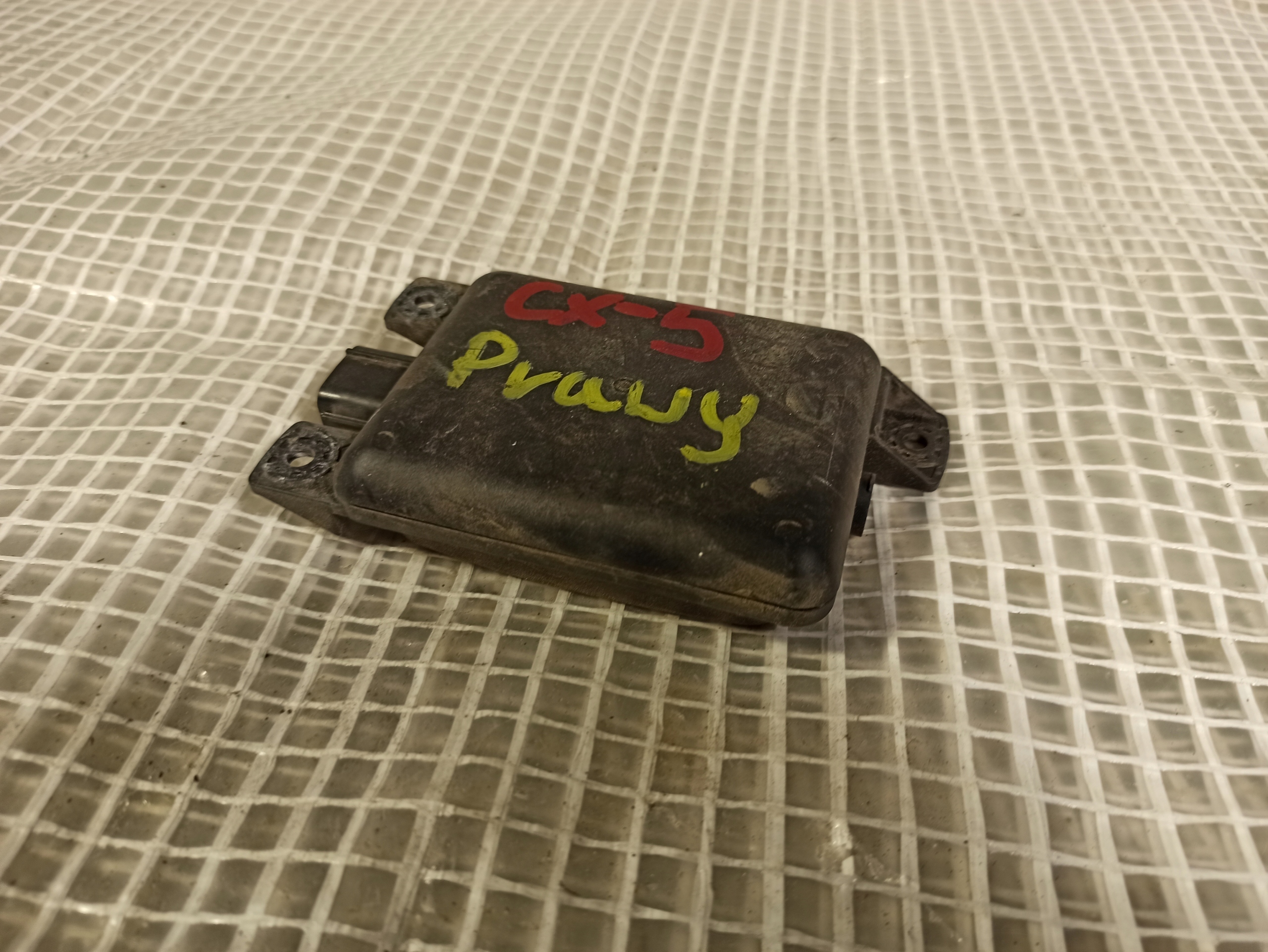 MAZDA CX5 RADAR ASYSTENT MARTWEGO POLA KA1F-67Y80C