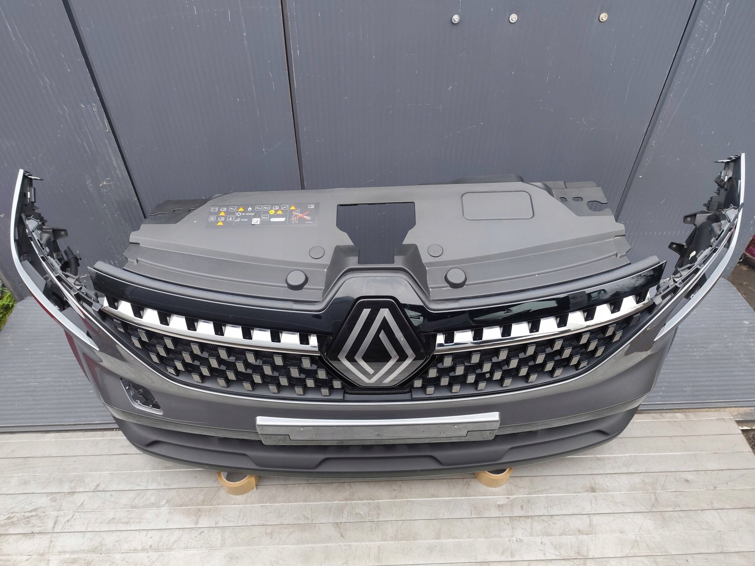 RENAULT AUSTRAL bumper front 6xPDC KAMERA complete DEMONTAZ