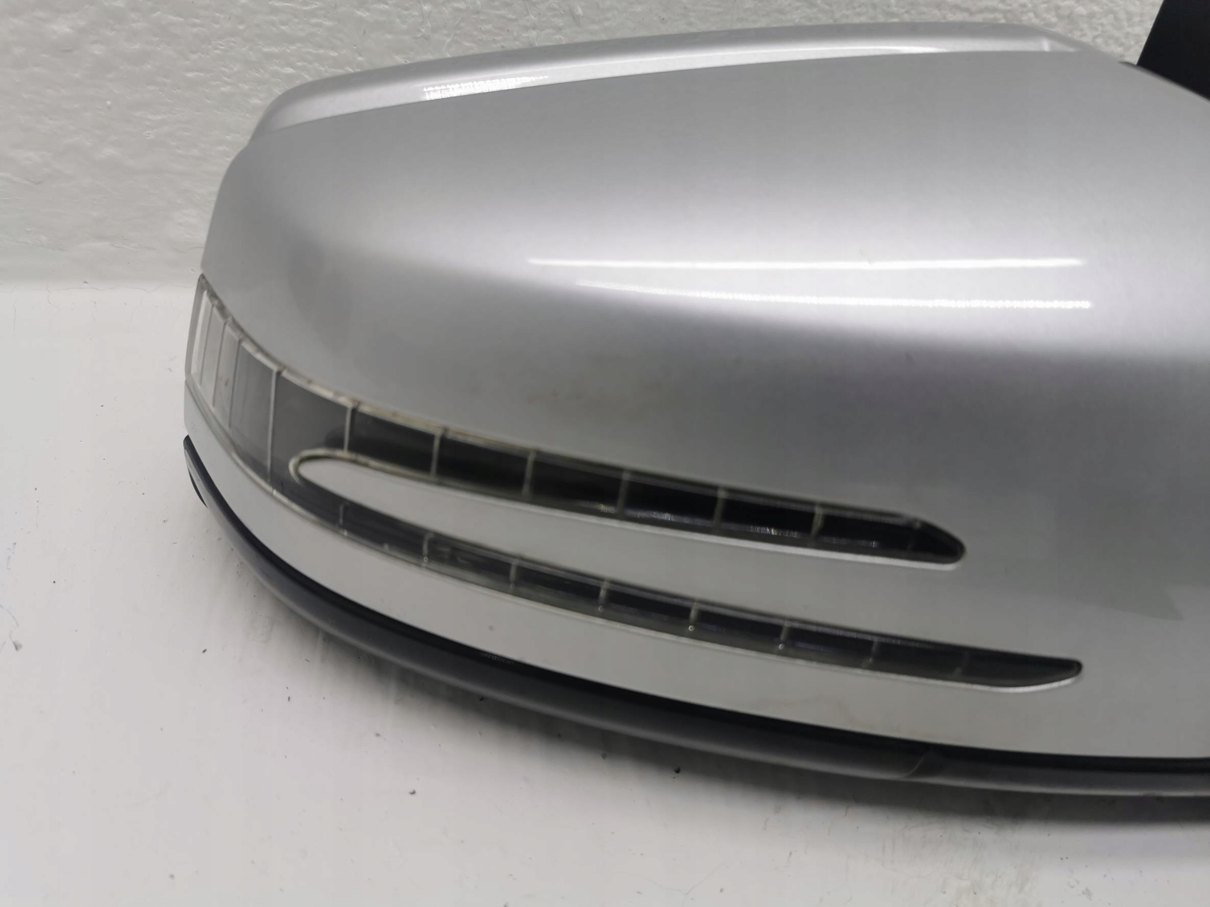 mirror right MERCEDES E-KLASA W212 775 20 PIN EU