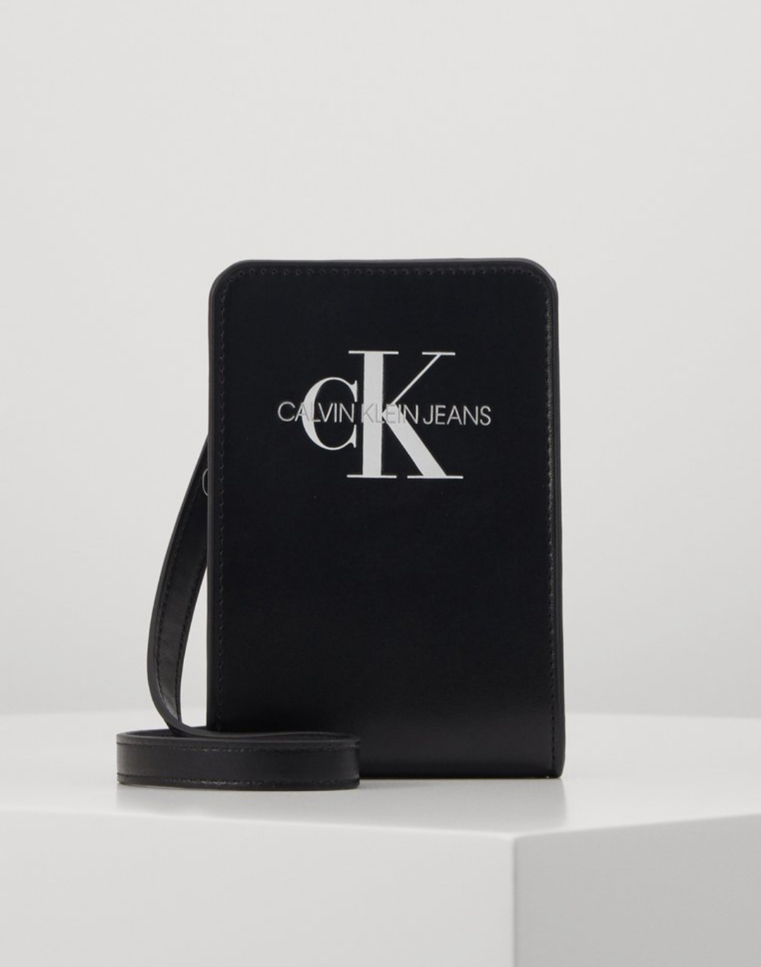 Taška přes rameno Calvin Klein, brašna