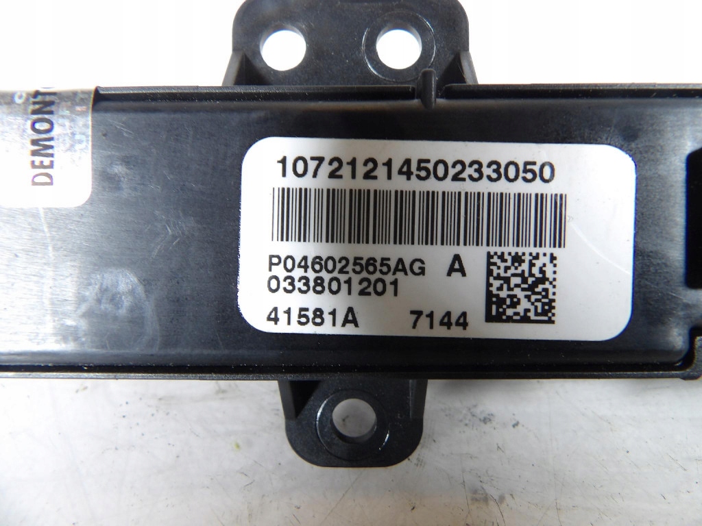 DODGE NITRO PANEL prekidači P04602565AG