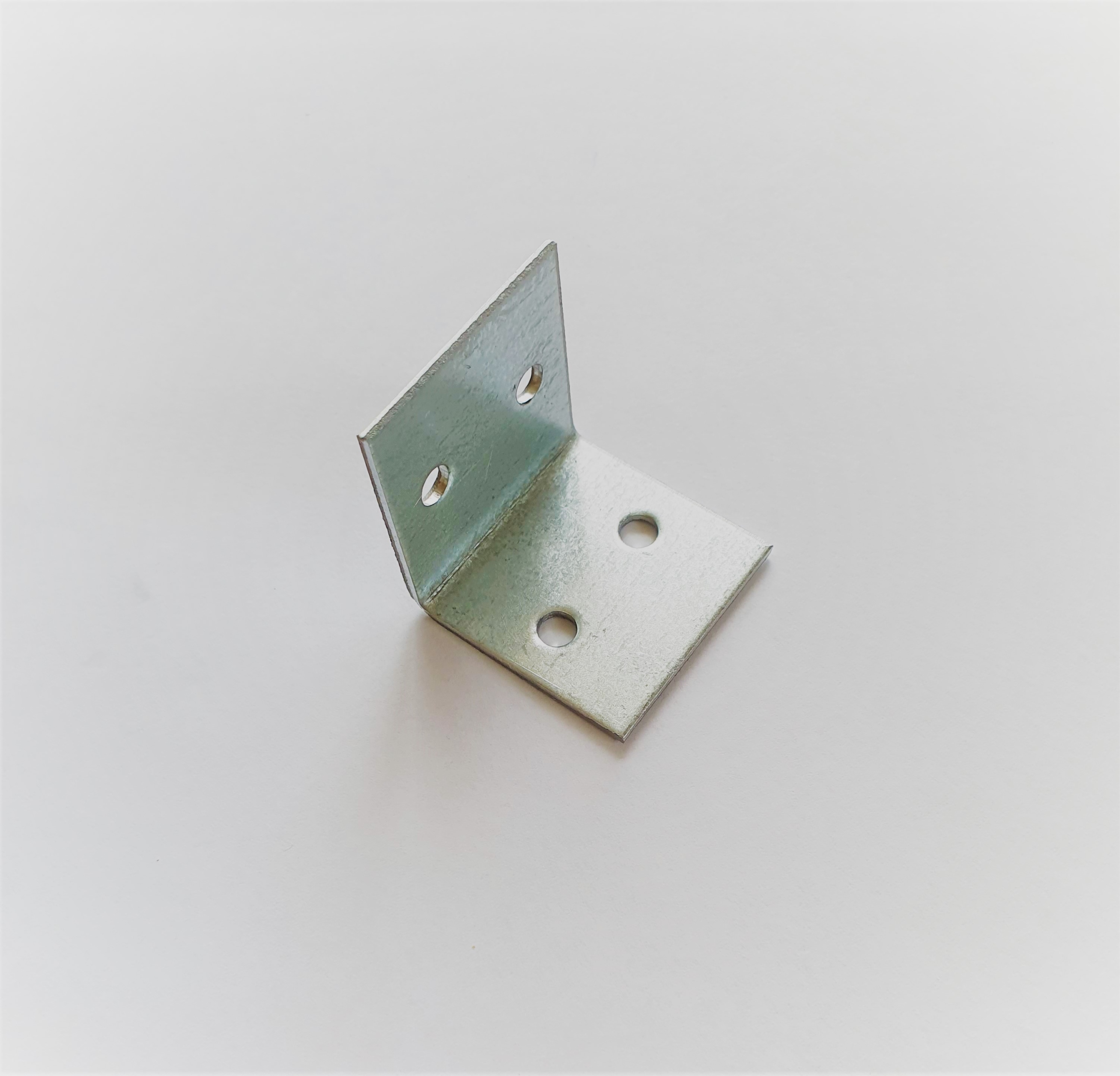 

Kątowniki ciesielskie 30x30x30mm