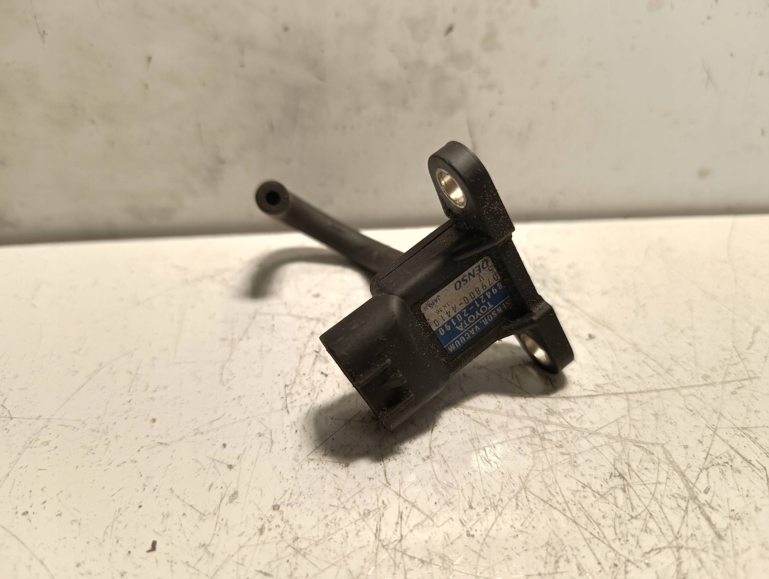 Czujnik Map Sensor Toyota Avensis II T25 2.0 VVT-I 89421-20190 079800-4410