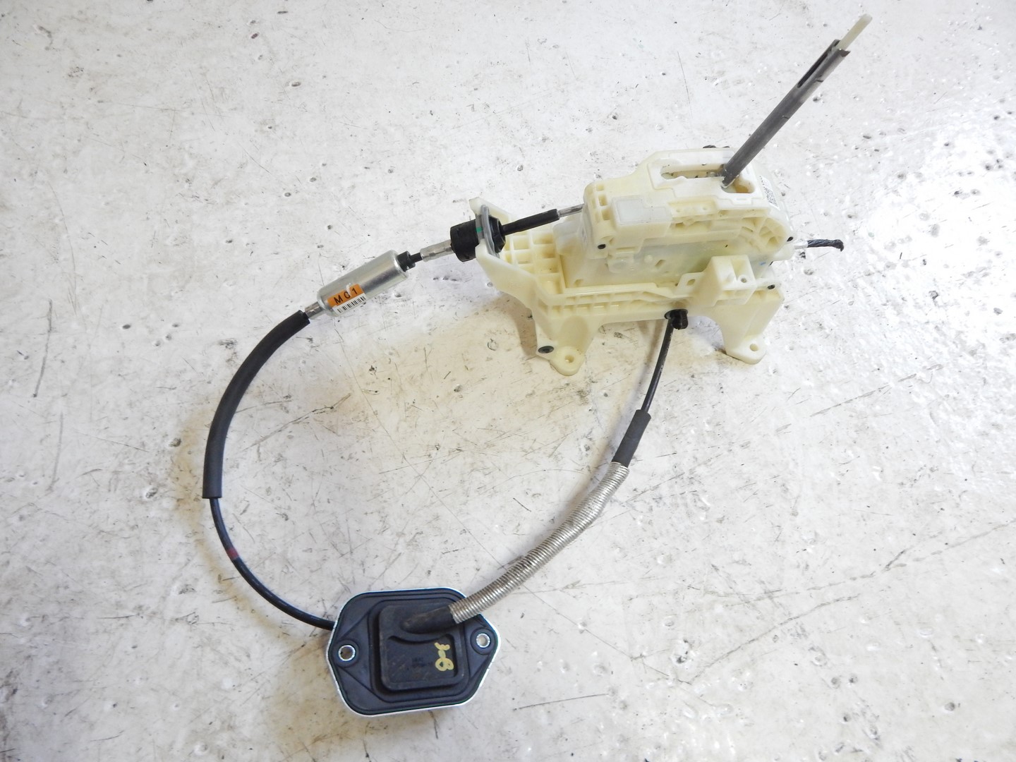 РЫЧАГ ПЕРЕКЛЮЧЕНИЯ ПЕРЕДАЧ HYUNDAI KONA 1.6 GDI HYBRID 17-21