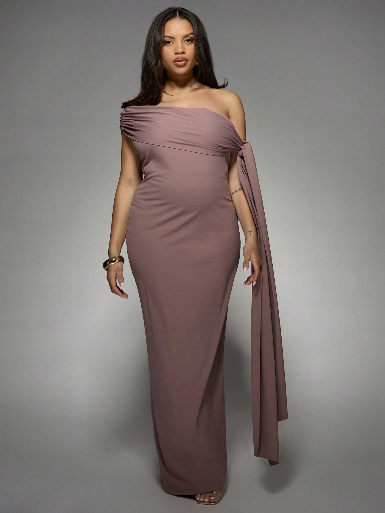 Šaty Večerní Asymetrická Siréna Na Jedno Rameno Maxi Missguided 3XL