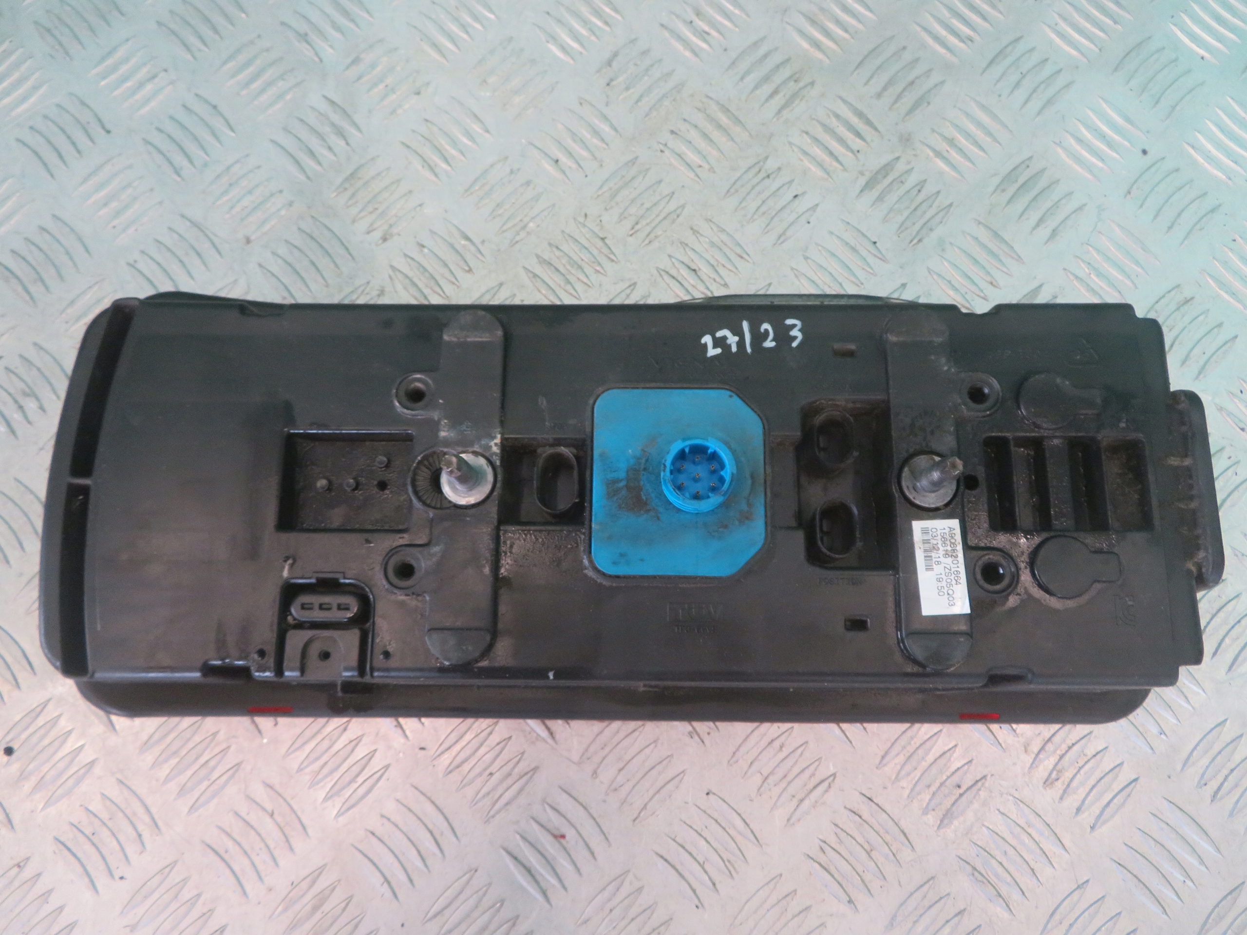 light left rear part MERCEDES SPRINTER 19R A9068201664