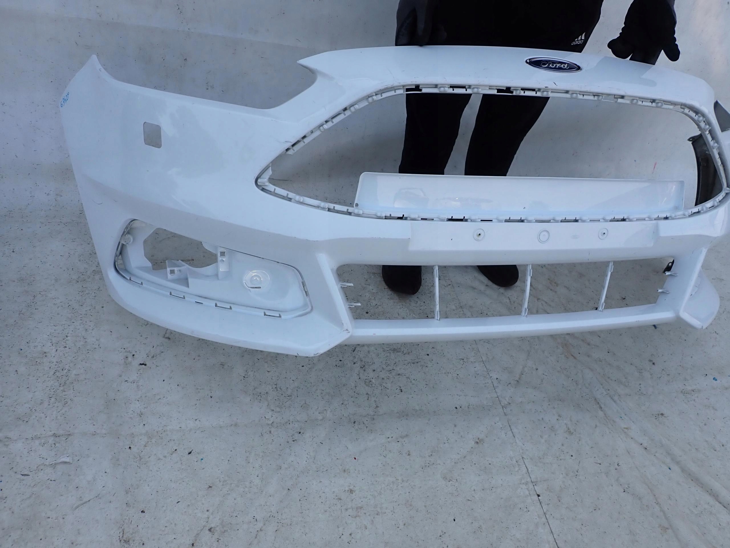 FORD FOCUS MK3 LIFT ST 14-18 bumper front washers