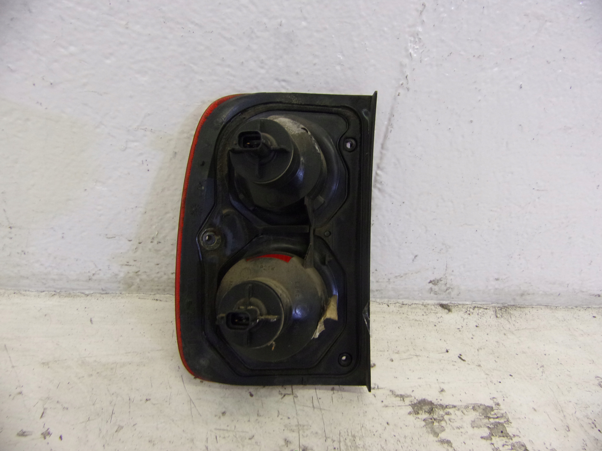 light right rear LAND ROVER FREELANDER 22960202